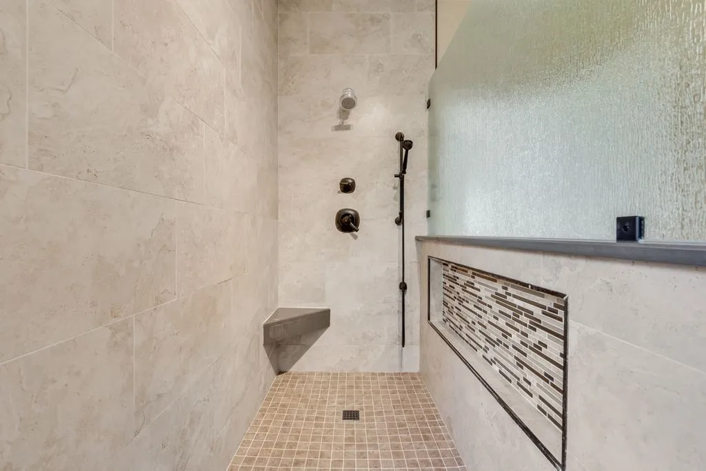 Single Family Residence For Sale in Collin County , 7100 Ledgestone Court, Frisco, Texas 75034, 4 Bedroom, 3 Bathroom, 2 Garage spaces, 2,621 Sqft, built in 1996, mls#21370249, Real Estate Agent in Frisco, Homes For Sale in Collin county, Homes For Sale in Frisco, Realtor in Frisco Texas, Real Estate Brokerage Independent Realty Texas, Luminita Cordes Realtor