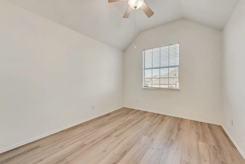 Single Family Residence For Sale in Collin County , 7100 Ledgestone Court, Frisco, Texas 75034, 4 Bedroom, 3 Bathroom, 2 Garage spaces, 2,621 Sqft, built in 1996, mls#21370249, Real Estate Agent in Frisco, Homes For Sale in Collin county, Homes For Sale in Frisco, Realtor in Frisco Texas, Real Estate Brokerage Independent Realty Texas, Luminita Cordes Realtor