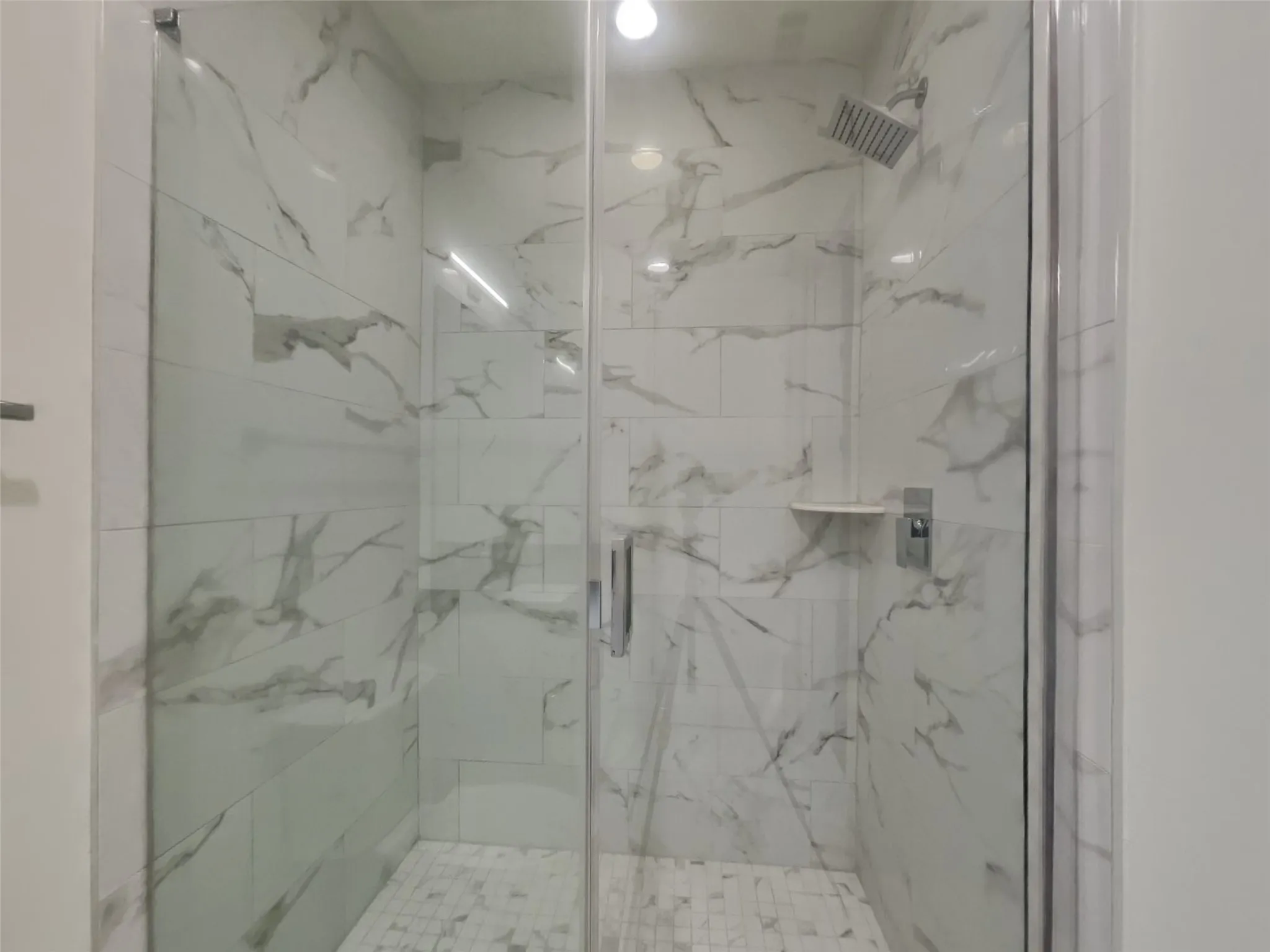 Townhouse For Rent in Dallas County , 1625 Hickory Street 105, Dallas, Texas 75215, 2 Bedroom, 3 Bathroom, 2 Garage spaces, 2,046 Sqft, built in 2017, mls#21370250, Real Estate Agent in Dallas, Homes For Rent in Dallas county, Homes For Rent in Dallas, Realtor in Dallas Texas, Real Estate Brokerage Independent Realty Texas, Luminita Cordes Realtor