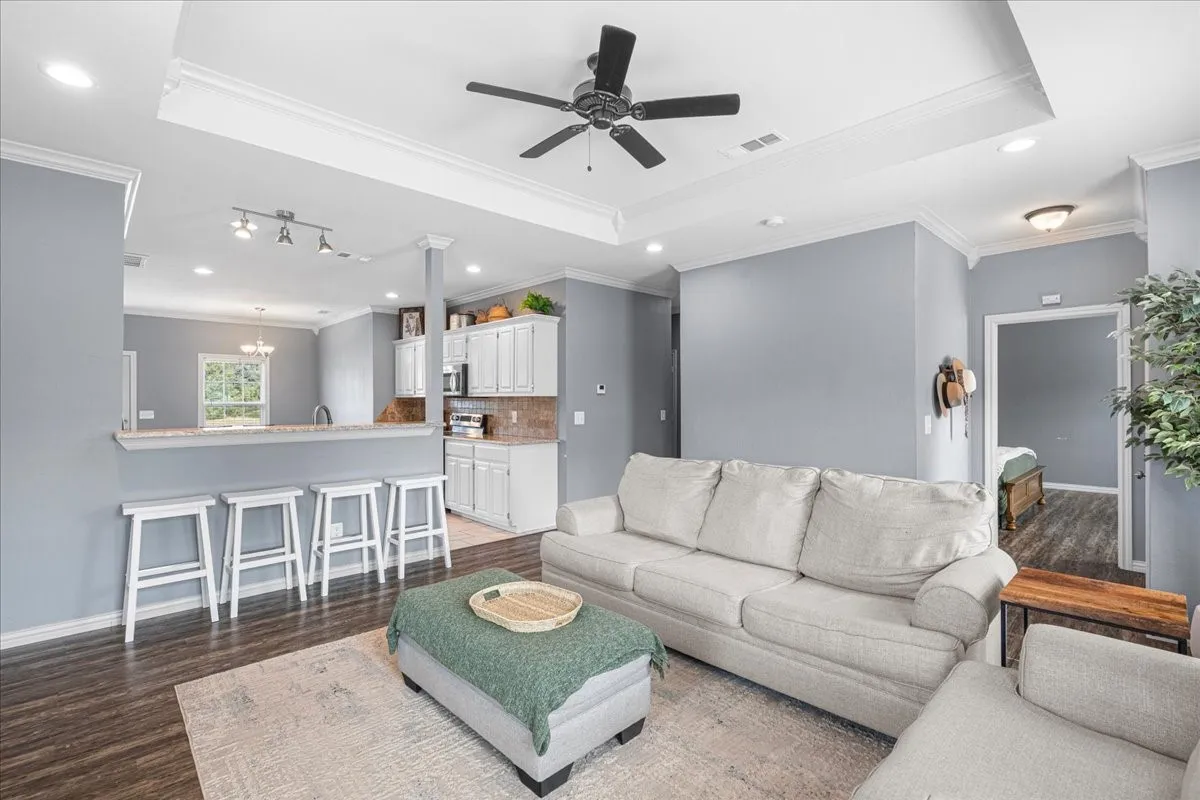 Single Family Residence For Sale in Navarro County , 123 Pugh Lane, Corsicana, Texas 75109, 4 Bedroom, 2 Bathroom, 2 Garage spaces, 1,676 Sqft, built in 2021, mls#21370230, Real Estate Agent in Corsicana, Homes For Sale in Navarro county, Homes For Sale in Corsicana, Realtor in Corsicana Texas, Real Estate Brokerage Independent Realty Texas, Luminita Cordes Realtor