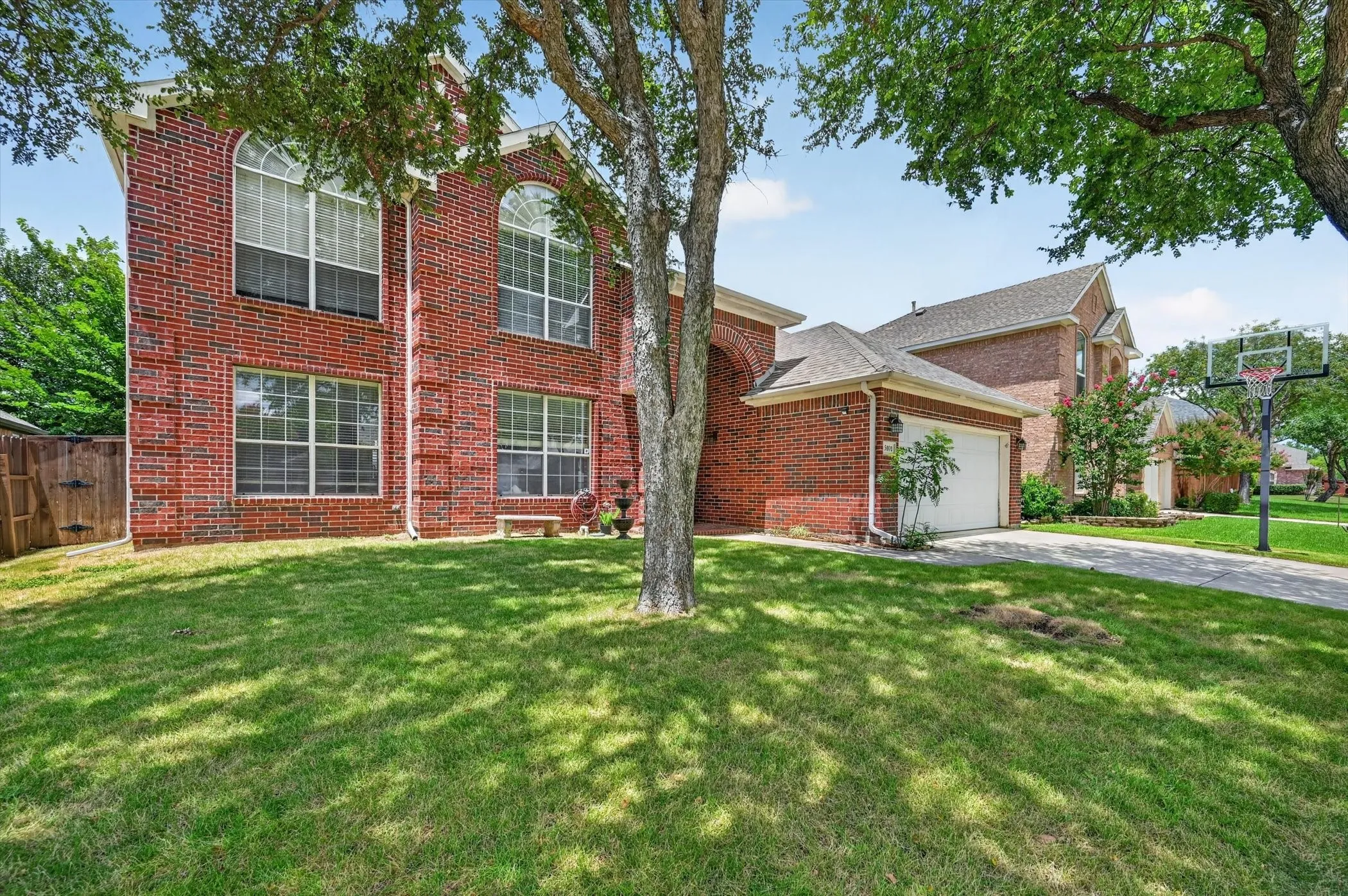 Single Family Residence For Rent in Denton County , 5101 Timberland Parkway, Flower Mound, Texas 75028, 5 Bedroom, 4 Bathroom, 1 Garage spaces, 3,065 Sqft, built in 1998, mls#21347879, Real Estate Agent in Flower Mound, Homes For Rent in Denton county, Homes For Rent in Flower Mound, Realtor in Flower Mound Texas, Real Estate Brokerage Independent Realty Texas, Luminita Cordes Realtor
