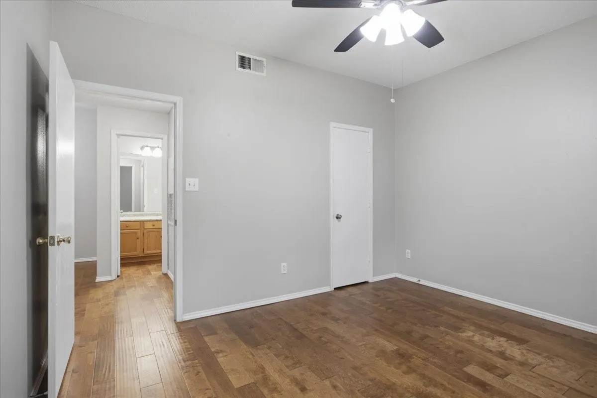 Bedroom with walkin closet (unstaged)