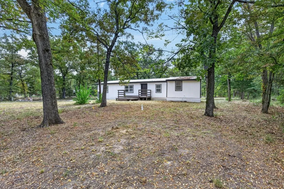 Mobile Home For Sale in Van Zandt County , 967 County Road 1524, Grand Saline, Texas 75140, 3 Bedroom, 2 Bathroom, Garage spaces, 1,541 Sqft, built in 1994, mls#21368871, Real Estate Agent in Grand Saline, Homes For Sale in Van Zandt county, Homes For Sale in Grand Saline, Realtor in Grand Saline Texas, Real Estate Brokerage Independent Realty Texas, Luminita Cordes Realtor