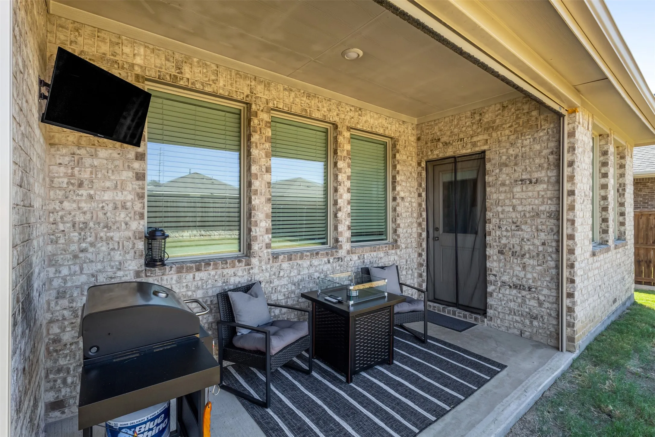 Single Family Residence For Rent in Denton County , 3113 Kaufman Court, Little Elm, Texas 75068, 3 Bedroom, 2 Bathroom, 2 Garage spaces, 1,602 Sqft, built in 2022, mls#21368070, Real Estate Agent in Little Elm, Homes For Rent in Denton county, Homes For Rent in Little Elm, Realtor in Little Elm Texas, Real Estate Brokerage Independent Realty Texas, Luminita Cordes Realtor