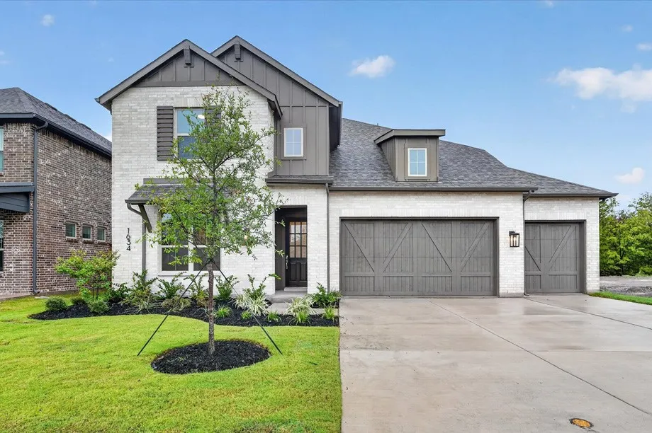 Single Family Residence For Sale in Rockwall County , 1634 Secco Way, Mclendon Chisholm, Texas 75032, 4 Bedroom, 5 Bathroom, 3 Garage spaces, 2,750 Sqft, built in 2026, mls#21370171, Real Estate Agent in Mclendon Chisholm, Homes For Sale in Rockwall county, Homes For Sale in Mclendon Chisholm, Realtor in Mclendon Chisholm Texas, Real Estate Brokerage Independent Realty Texas, Luminita Cordes Realtor