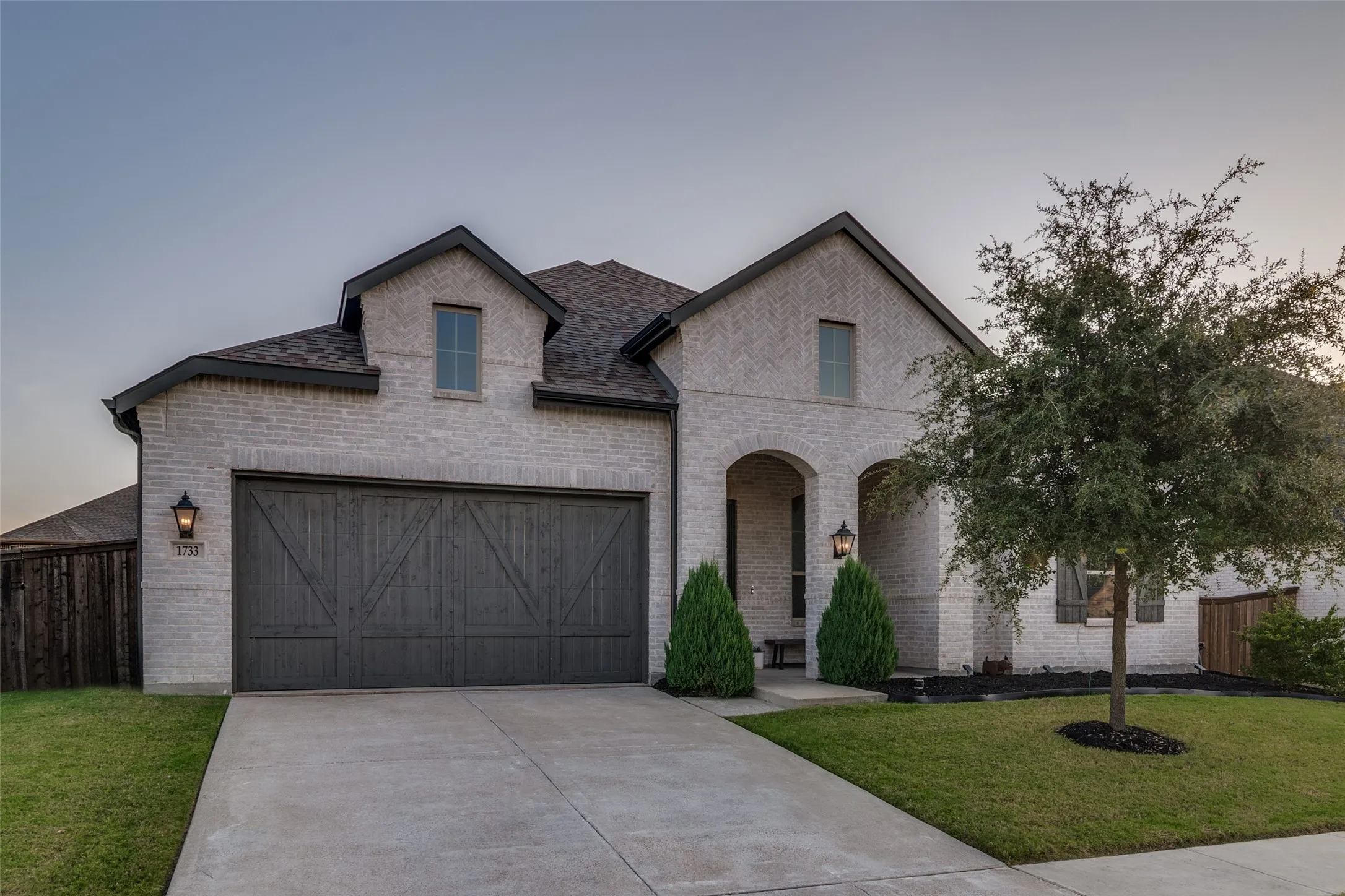 Single Family Residence For Sale in Rockwall County , 1733 Amarone Lane, Mclendon Chisholm, Texas 75032, 4 Bedroom, 4 Bathroom, 3 Garage spaces, 2,705 Sqft, built in 2020, mls#21367004, Real Estate Agent in Mclendon Chisholm, Homes For Sale in Rockwall county, Homes For Sale in Mclendon Chisholm, Realtor in Mclendon Chisholm Texas, Real Estate Brokerage Independent Realty Texas, Luminita Cordes Realtor