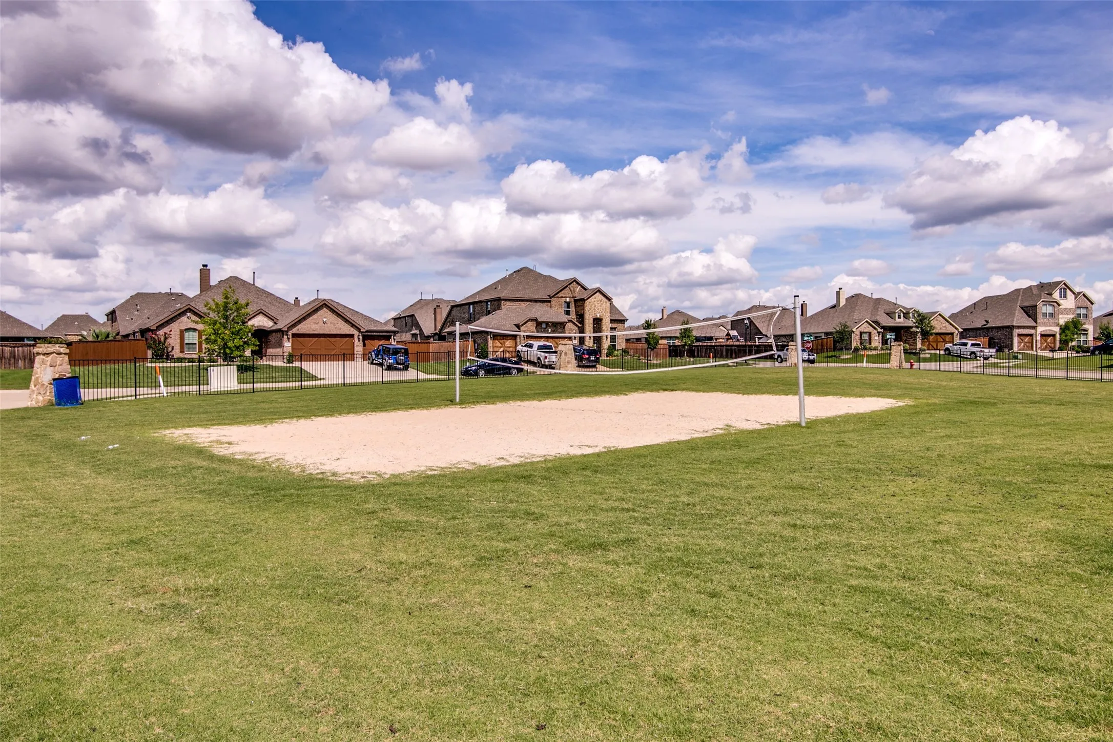 Single Family Residence For Sale in Rockwall County , 1733 Amarone Lane, Mclendon Chisholm, Texas 75032, 4 Bedroom, 4 Bathroom, 3 Garage spaces, 2,705 Sqft, built in 2020, mls#21367004, Real Estate Agent in Mclendon Chisholm, Homes For Sale in Rockwall county, Homes For Sale in Mclendon Chisholm, Realtor in Mclendon Chisholm Texas, Real Estate Brokerage Independent Realty Texas, Luminita Cordes Realtor