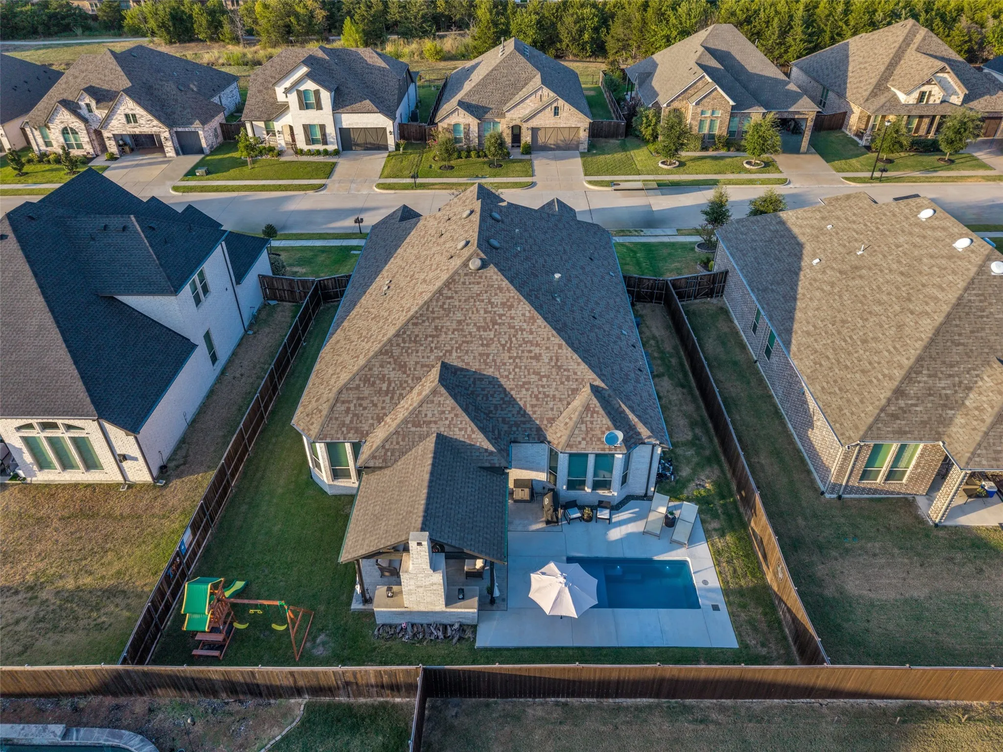 Single Family Residence For Sale in Rockwall County , 1733 Amarone Lane, Mclendon Chisholm, Texas 75032, 4 Bedroom, 4 Bathroom, 3 Garage spaces, 2,705 Sqft, built in 2020, mls#21367004, Real Estate Agent in Mclendon Chisholm, Homes For Sale in Rockwall county, Homes For Sale in Mclendon Chisholm, Realtor in Mclendon Chisholm Texas, Real Estate Brokerage Independent Realty Texas, Luminita Cordes Realtor