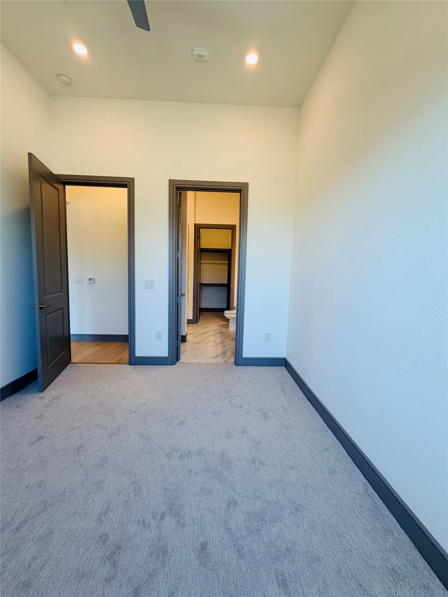 Condominium For Rent in Denton County , 2700 Old Denton Road 1043, Carrollton, Texas 75007, 2 Bedroom, 2 Bathroom, 2 Garage spaces, 1,151 Sqft, built in 2023, mls#21368777, Real Estate Agent in Carrollton, Homes For Rent in Denton county, Homes For Rent in Carrollton, Realtor in Carrollton Texas, Real Estate Brokerage Independent Realty Texas, Luminita Cordes Realtor