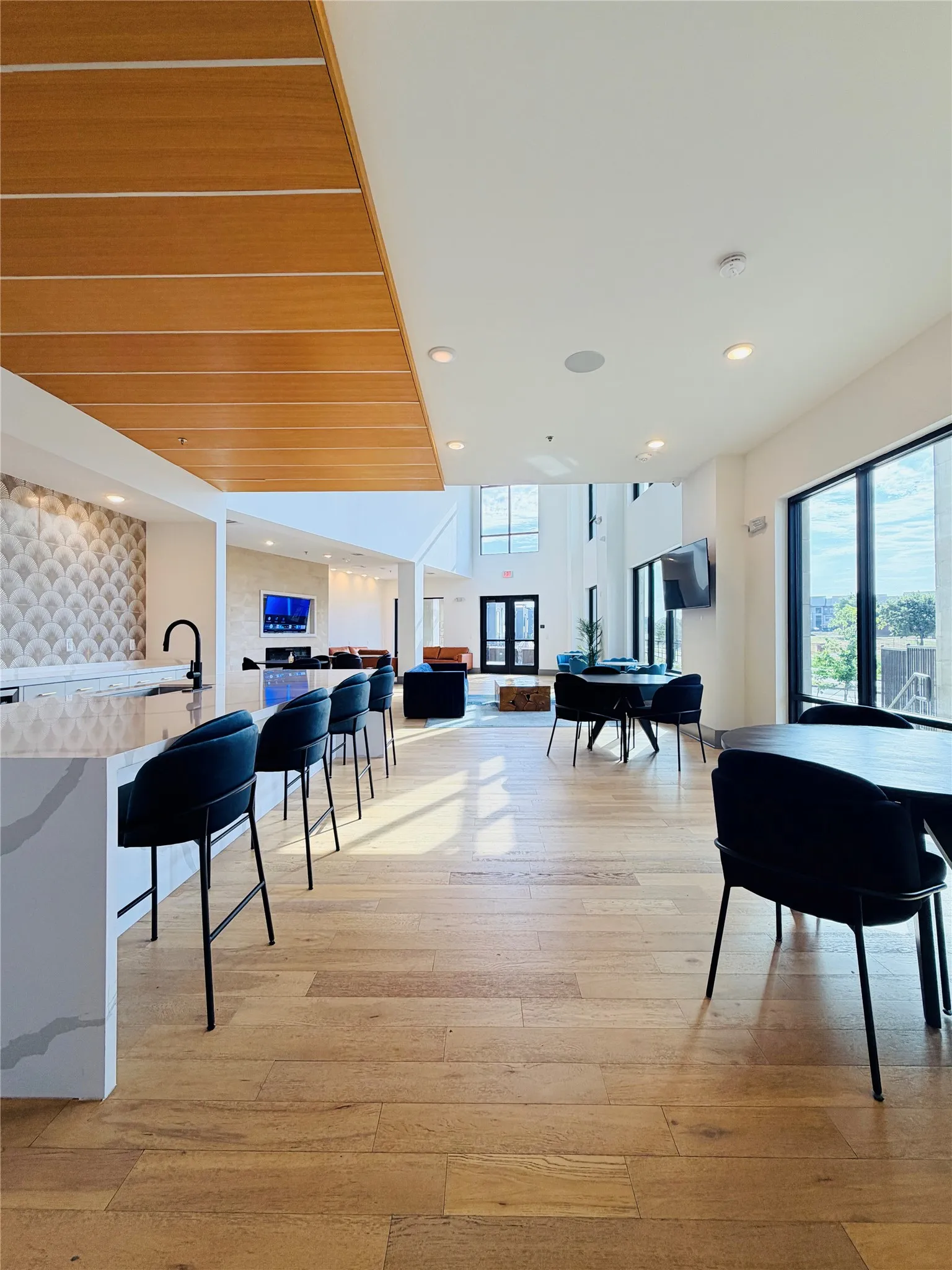 Condominium For Rent in Denton County , 2700 Old Denton Road 1043, Carrollton, Texas 75007, 2 Bedroom, 2 Bathroom, 2 Garage spaces, 1,151 Sqft, built in 2023, mls#21368777, Real Estate Agent in Carrollton, Homes For Rent in Denton county, Homes For Rent in Carrollton, Realtor in Carrollton Texas, Real Estate Brokerage Independent Realty Texas, Luminita Cordes Realtor