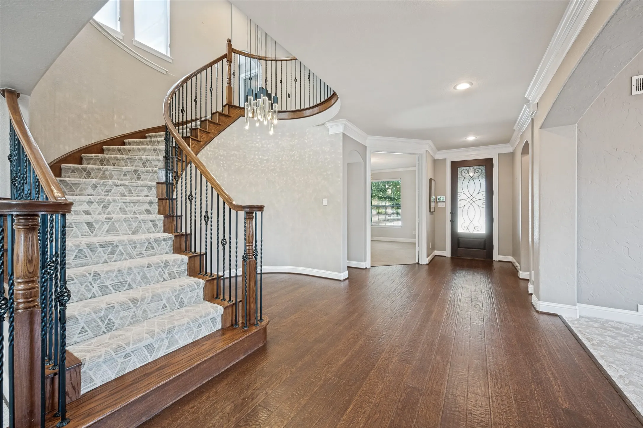 Single Family Residence For Sale in Tarrant County , 1713 Sterling Trace Drive, Keller, Texas 76248, 5 Bedroom, 4 Bathroom, 3 Garage spaces, 3,992 Sqft, built in 2008, mls#21370119, Real Estate Agent in Keller, Homes For Sale in Tarrant county, Homes For Sale in Keller, Realtor in Keller Texas, Real Estate Brokerage Independent Realty Texas, Luminita Cordes Realtor