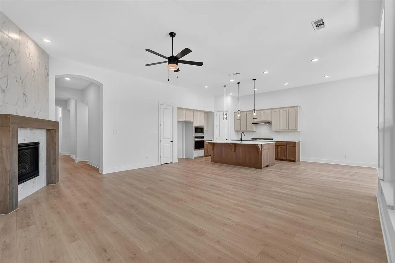 Single Family Residence For Sale in Rockwall County , 1328 Castello Drive, Fate, Texas 75087, 4 Bedroom, 4 Bathroom, 3 Garage spaces, 2,687 Sqft, built in 2026, mls#21370191, Real Estate Agent in Fate, Homes For Sale in Rockwall county, Homes For Sale in Fate, Realtor in Fate Texas, Real Estate Brokerage Independent Realty Texas, Luminita Cordes Realtor