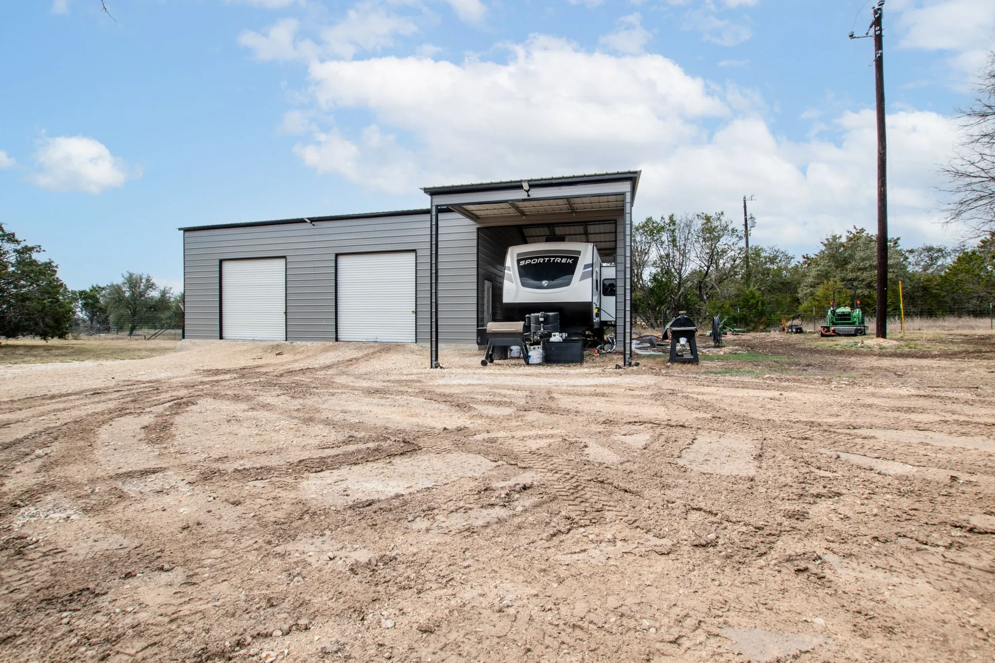 Improved Land For Sale in Lampasas County , 11990 Fm 580 E, Kempner, Texas 76539, 0, 0, Garage spaces, 0 Sqft, built in 0, mls#21370058, Real Estate Agent in Kempner, Homes For Sale in Lampasas county, Homes For Sale in Kempner, Realtor in Kempner Texas, Real Estate Brokerage Independent Realty Texas, Luminita Cordes Realtor