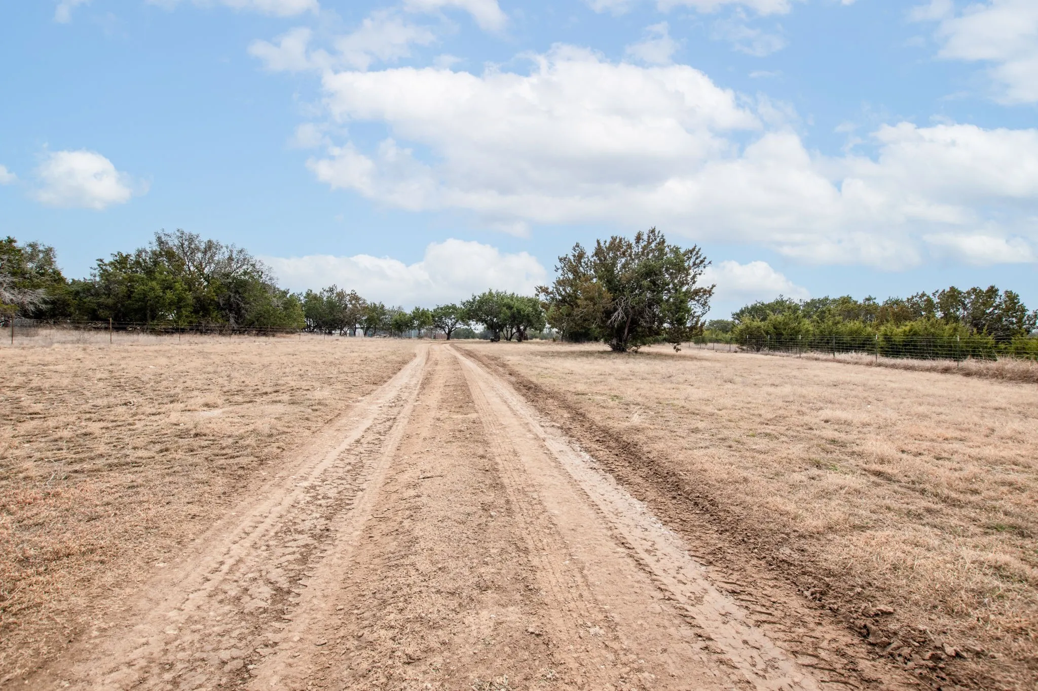 Improved Land For Sale in Lampasas County , 11990 Fm 580 E, Kempner, Texas 76539, 0, 0, Garage spaces, 0 Sqft, built in 0, mls#21370058, Real Estate Agent in Kempner, Homes For Sale in Lampasas county, Homes For Sale in Kempner, Realtor in Kempner Texas, Real Estate Brokerage Independent Realty Texas, Luminita Cordes Realtor