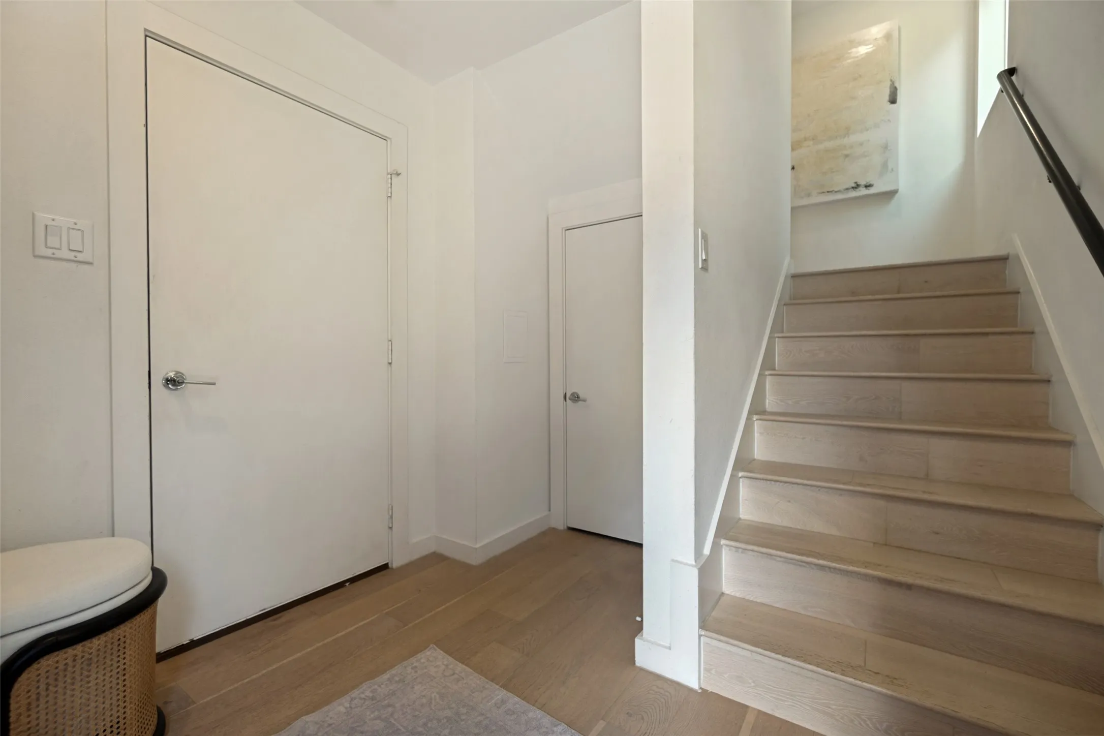 Condominium For Sale in Dallas County , 427 W 10th Street 601, Dallas, Texas 75208, 2 Bedroom, 3 Bathroom, 2 Garage spaces, 1,585 Sqft, built in 2020, mls#21369461, Real Estate Agent in Dallas, Homes For Sale in Dallas county, Homes For Sale in Dallas, Realtor in Dallas Texas, Real Estate Brokerage Independent Realty Texas, Luminita Cordes Realtor