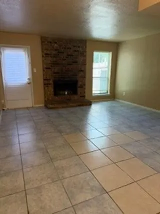 Quadruplex For Rent in Tarrant County , 7608 Chapin Road B, Fort Worth, Texas 76116, 2 Bedroom, 2 Bathroom, Garage spaces, 4,380 Sqft, built in 1984, mls#21370327, Real Estate Agent in Fort Worth, Homes For Rent in Tarrant county, Homes For Rent in Fort Worth, Realtor in Fort Worth Texas, Real Estate Brokerage Independent Realty Texas, Luminita Cordes Realtor