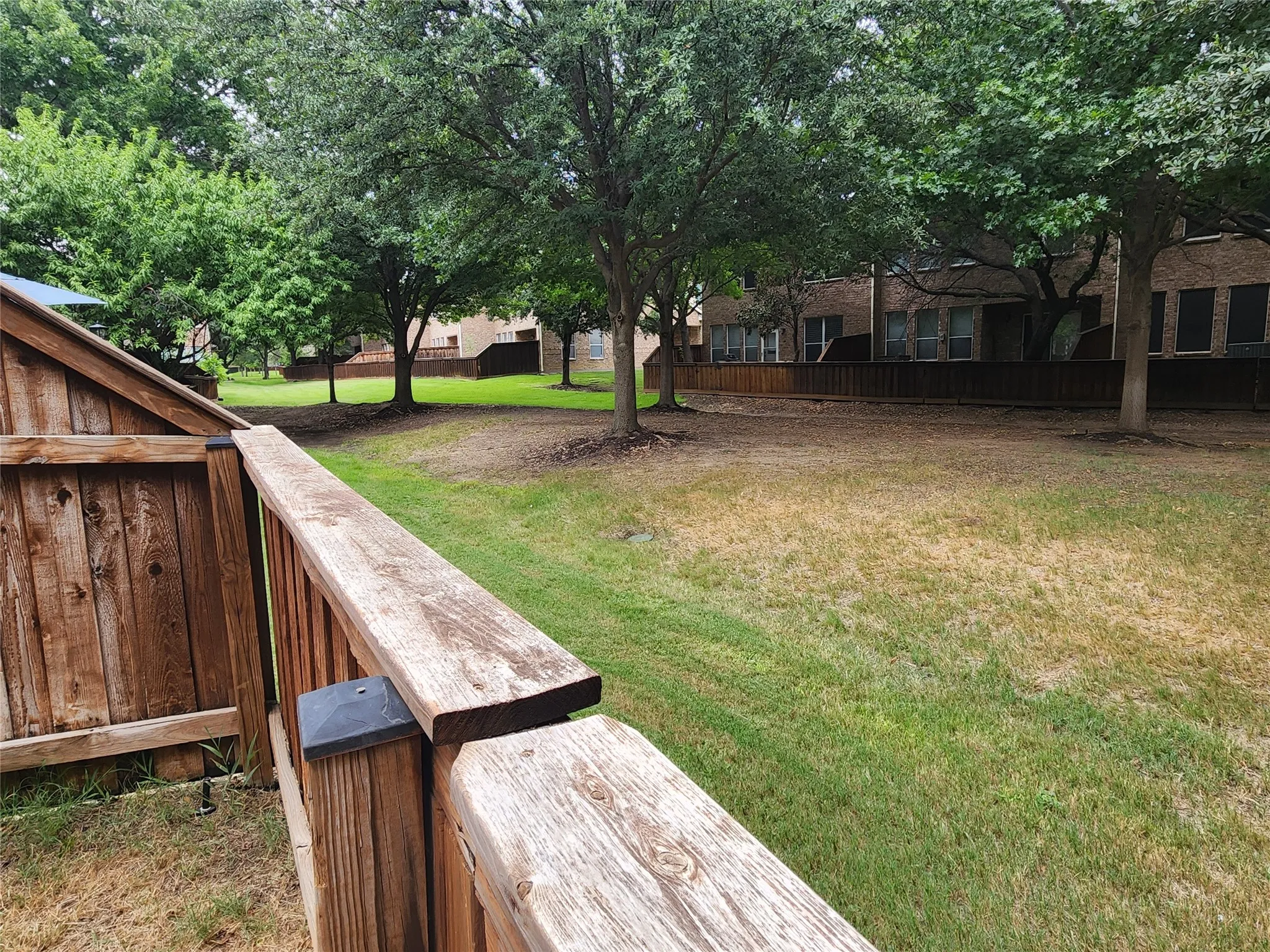 Single Family Residence For Sale in Dallas County , 2973 Saint Andrews Drive, Lewisville, Texas 75067, 3 Bedroom, 3 Bathroom, 2 Garage spaces, 2,050 Sqft, built in 2004, mls#21369363, Real Estate Agent in Lewisville, Homes For Sale in Dallas county, Homes For Sale in Lewisville, Realtor in Lewisville Texas, Real Estate Brokerage Independent Realty Texas, Luminita Cordes Realtor
