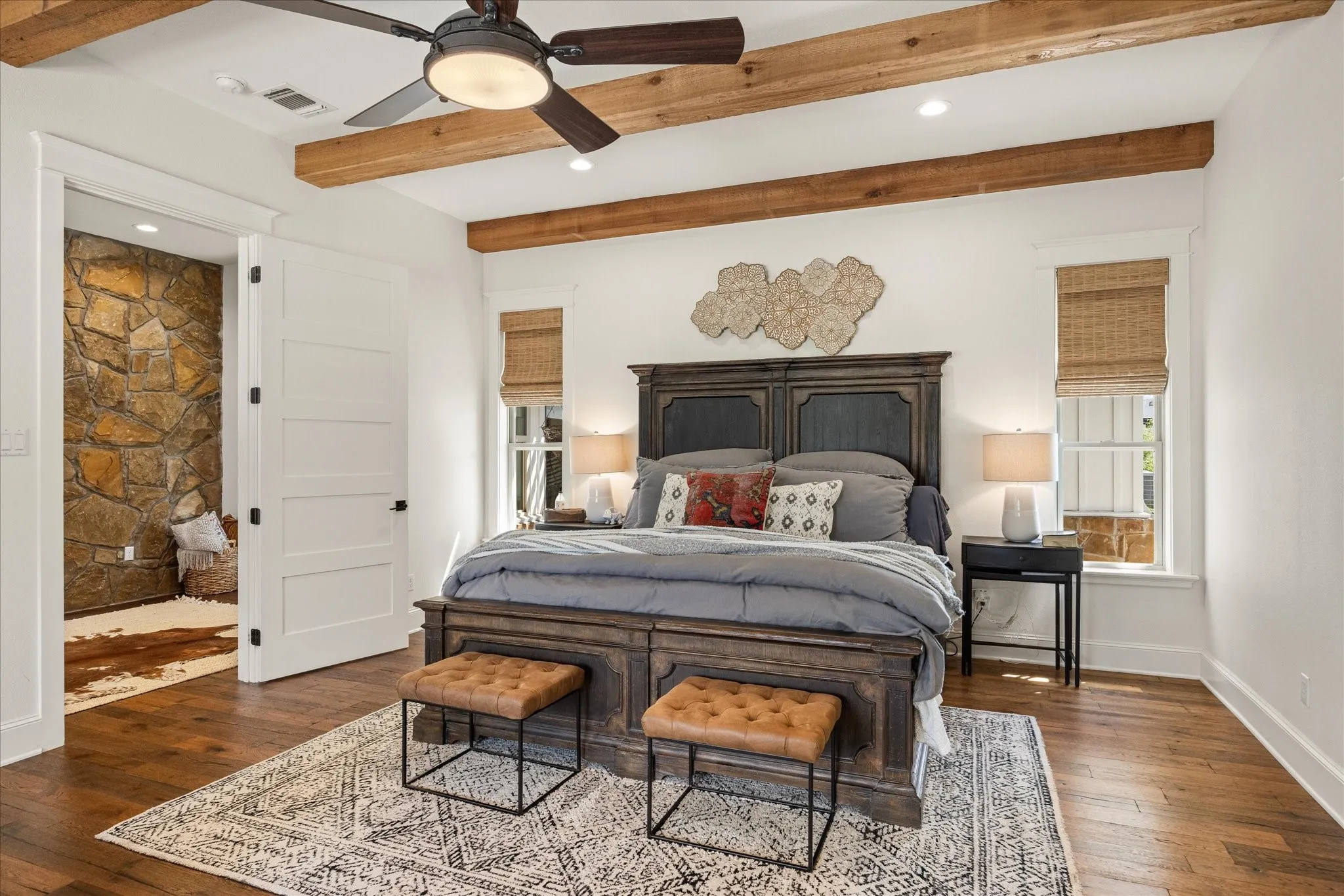 Single Family Residence For Sale in Somervell County , 1281 Shady Oaks Circle, Glen Rose, Texas 76043, 4 Bedroom, 4 Bathroom, 4 Garage spaces, 3,784 Sqft, built in 2008, mls#21369128, Real Estate Agent in Glen Rose, Homes For Sale in Somervell county, Homes For Sale in Glen Rose, Realtor in Glen Rose Texas, Real Estate Brokerage Independent Realty Texas, Luminita Cordes Realtor