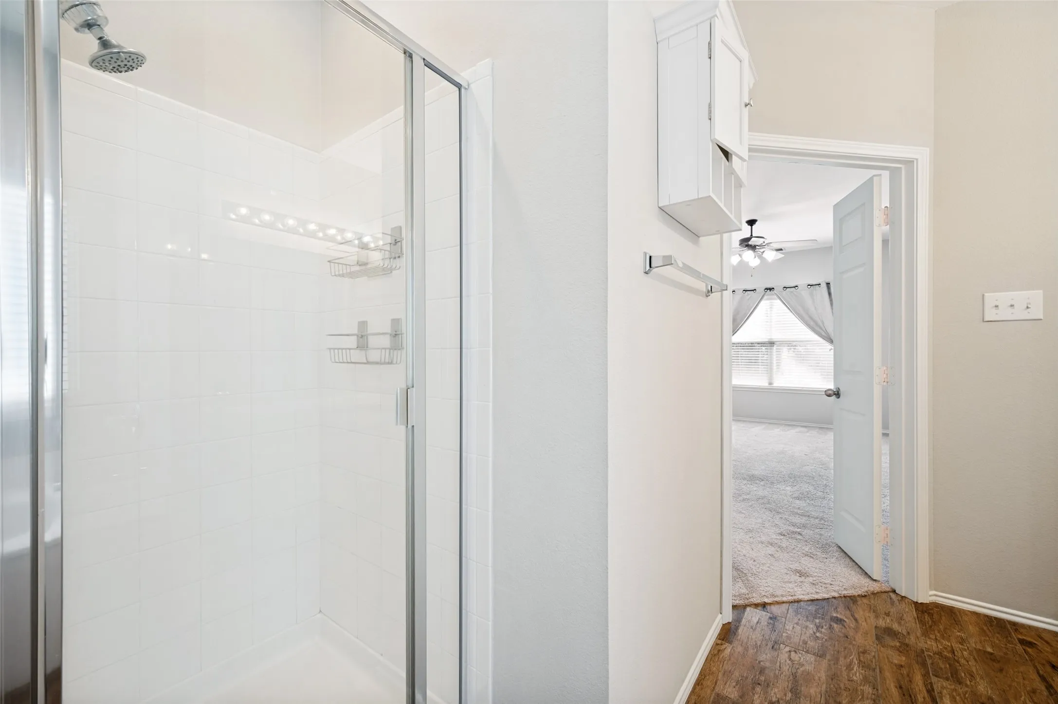 Single Family Residence For Rent in Denton County , 14501 Eaglemont Drive, Little Elm, Texas 75068, 5 Bedroom, 4 Bathroom, 2 Garage spaces, 3,067 Sqft, built in 2004, mls#21369510, Real Estate Agent in Little Elm, Homes For Rent in Denton county, Homes For Rent in Little Elm, Realtor in Little Elm Texas, Real Estate Brokerage Independent Realty Texas, Luminita Cordes Realtor