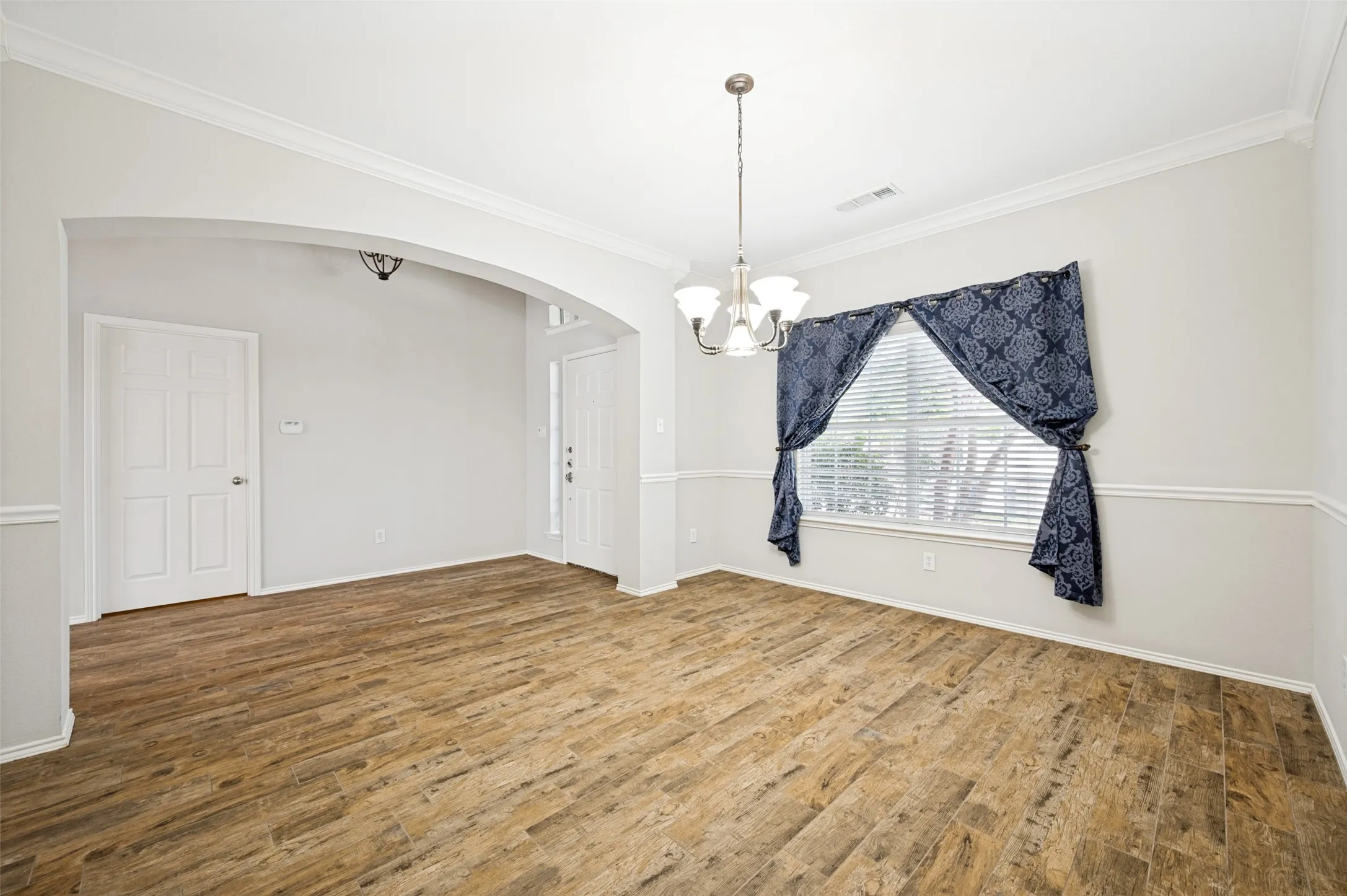 Single Family Residence For Rent in Denton County , 14501 Eaglemont Drive, Little Elm, Texas 75068, 5 Bedroom, 4 Bathroom, 2 Garage spaces, 3,067 Sqft, built in 2004, mls#21369510, Real Estate Agent in Little Elm, Homes For Rent in Denton county, Homes For Rent in Little Elm, Realtor in Little Elm Texas, Real Estate Brokerage Independent Realty Texas, Luminita Cordes Realtor