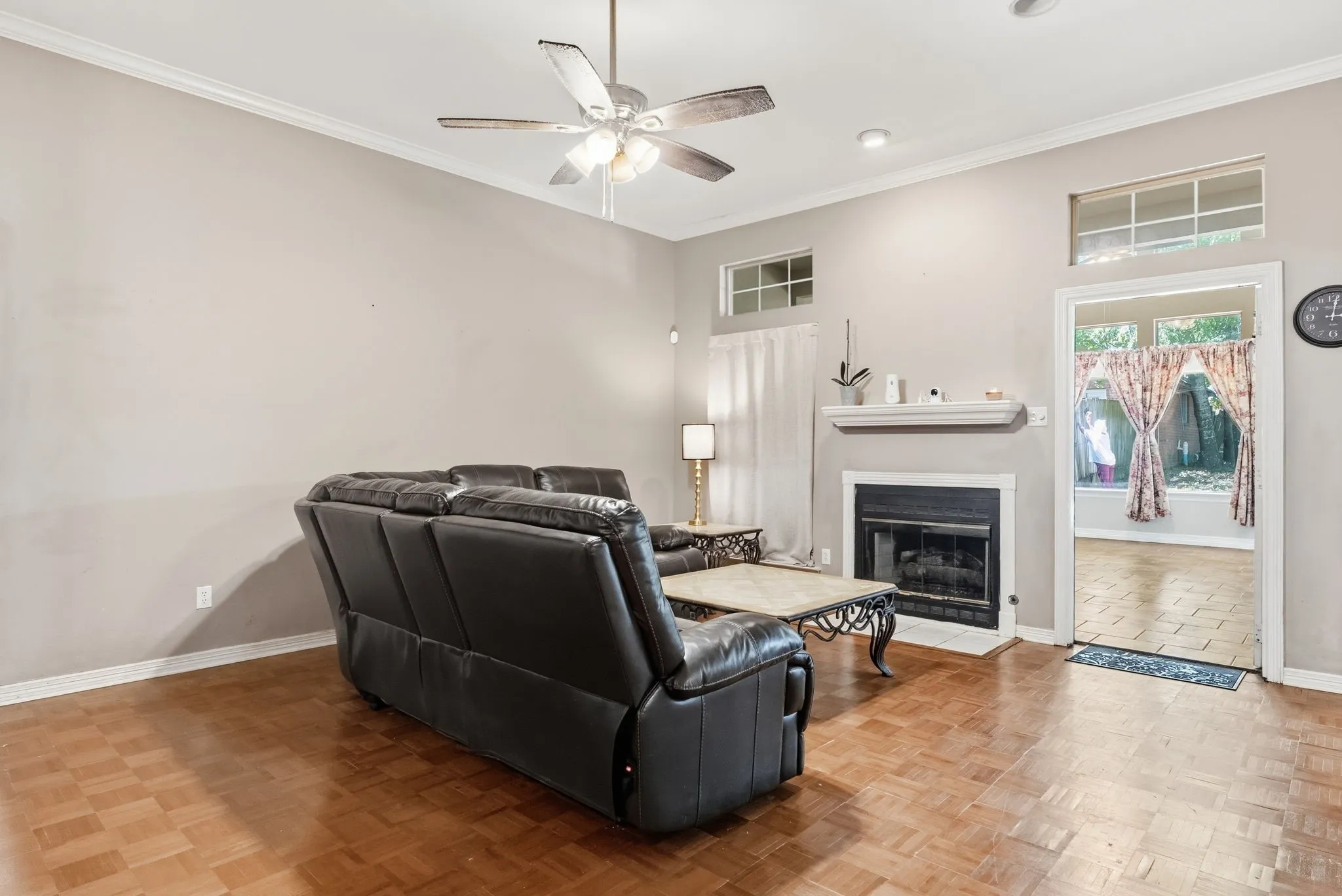 Apartment For Sale in Smith County , 11344 Santa Fe Trail, Tyler, Texas 75703, 3 Bedroom, 2 Bathroom, 2 Garage spaces, 1,900 Sqft, built in 1995, mls#21370339, Real Estate Agent in Tyler, Homes For Sale in Smith county, Homes For Sale in Tyler, Realtor in Tyler Texas, Real Estate Brokerage Independent Realty Texas, Luminita Cordes Realtor