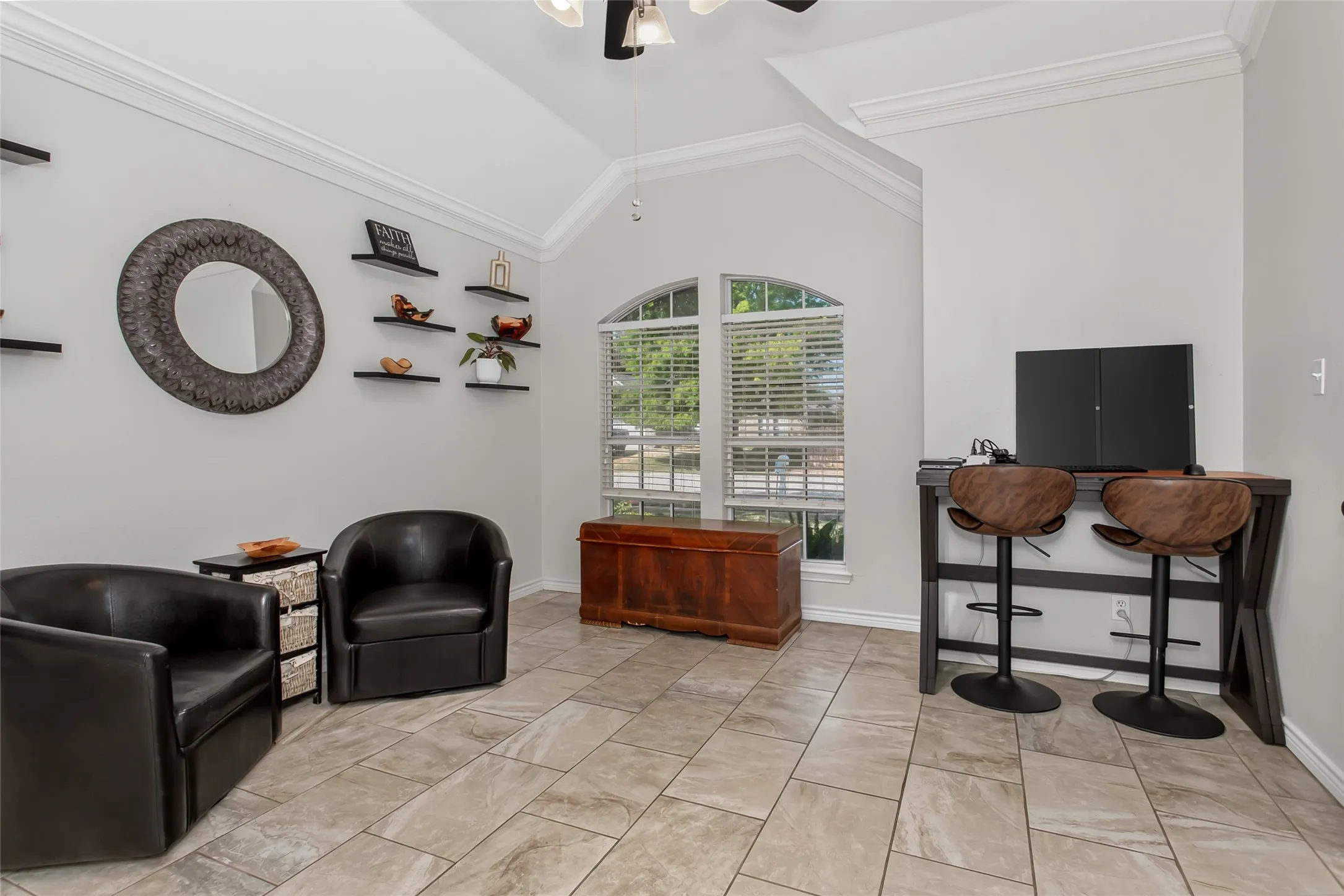 Single Family Residence For Sale in Tarrant County , 2624 Edgefield Trail, Mansfield, Texas 76063, 3 Bedroom, 2 Bathroom, 2 Garage spaces, 2,207 Sqft, built in 2000, mls#21368613, Real Estate Agent in Mansfield, Homes For Sale in Tarrant county, Homes For Sale in Mansfield, Realtor in Mansfield Texas, Real Estate Brokerage Independent Realty Texas, Luminita Cordes Realtor
