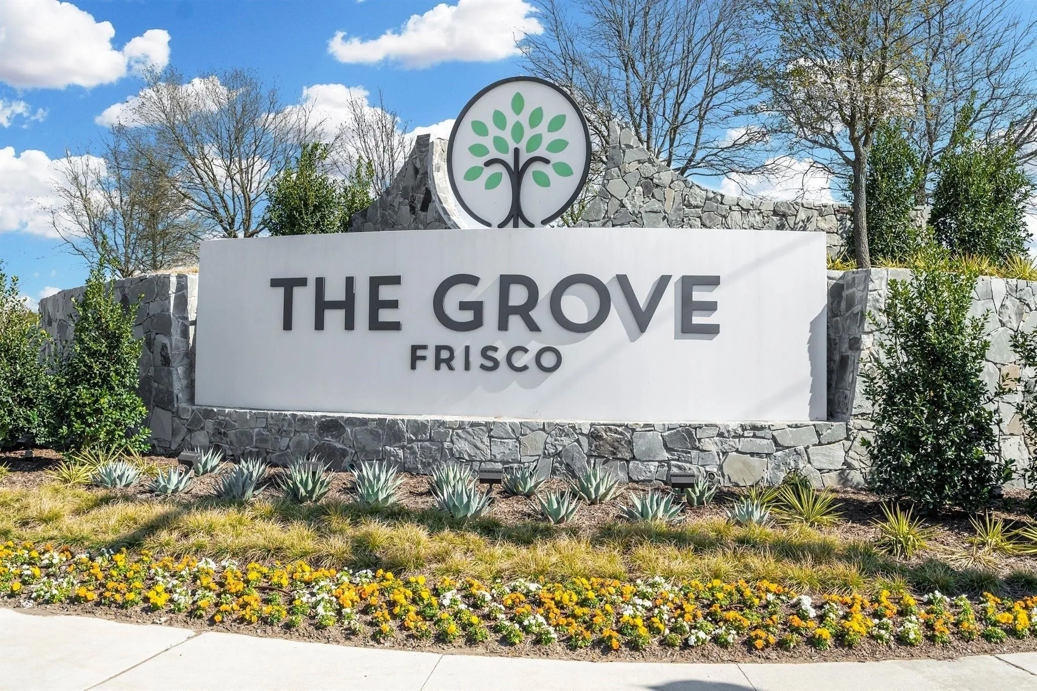 Single Family Residence For Rent in Collin County , 15561 Songbird Street, Frisco, Texas 75035, 5 Bedroom, 6 Bathroom, 3 Garage spaces, 3,739 Sqft, built in 2023, mls#21370309, Real Estate Agent in Frisco, Homes For Rent in Collin county, Homes For Rent in Frisco, Realtor in Frisco Texas, Real Estate Brokerage Independent Realty Texas, Luminita Cordes Realtor