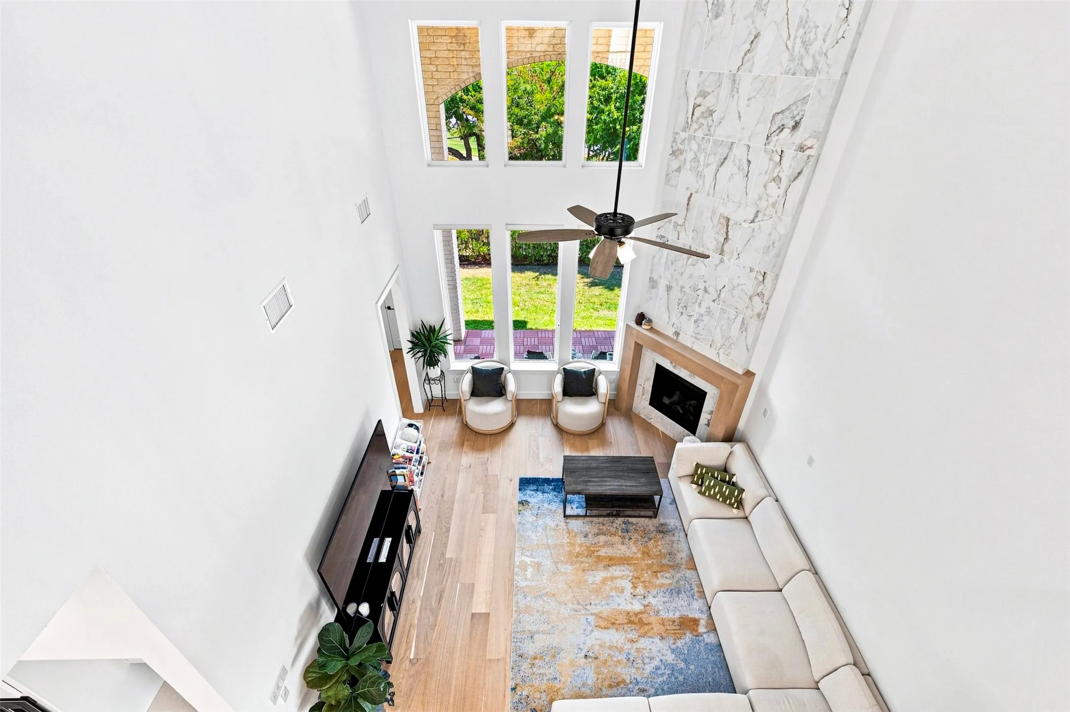 Single Family Residence For Rent in Collin County , 15561 Songbird Street, Frisco, Texas 75035, 5 Bedroom, 6 Bathroom, 3 Garage spaces, 3,739 Sqft, built in 2023, mls#21370309, Real Estate Agent in Frisco, Homes For Rent in Collin county, Homes For Rent in Frisco, Realtor in Frisco Texas, Real Estate Brokerage Independent Realty Texas, Luminita Cordes Realtor