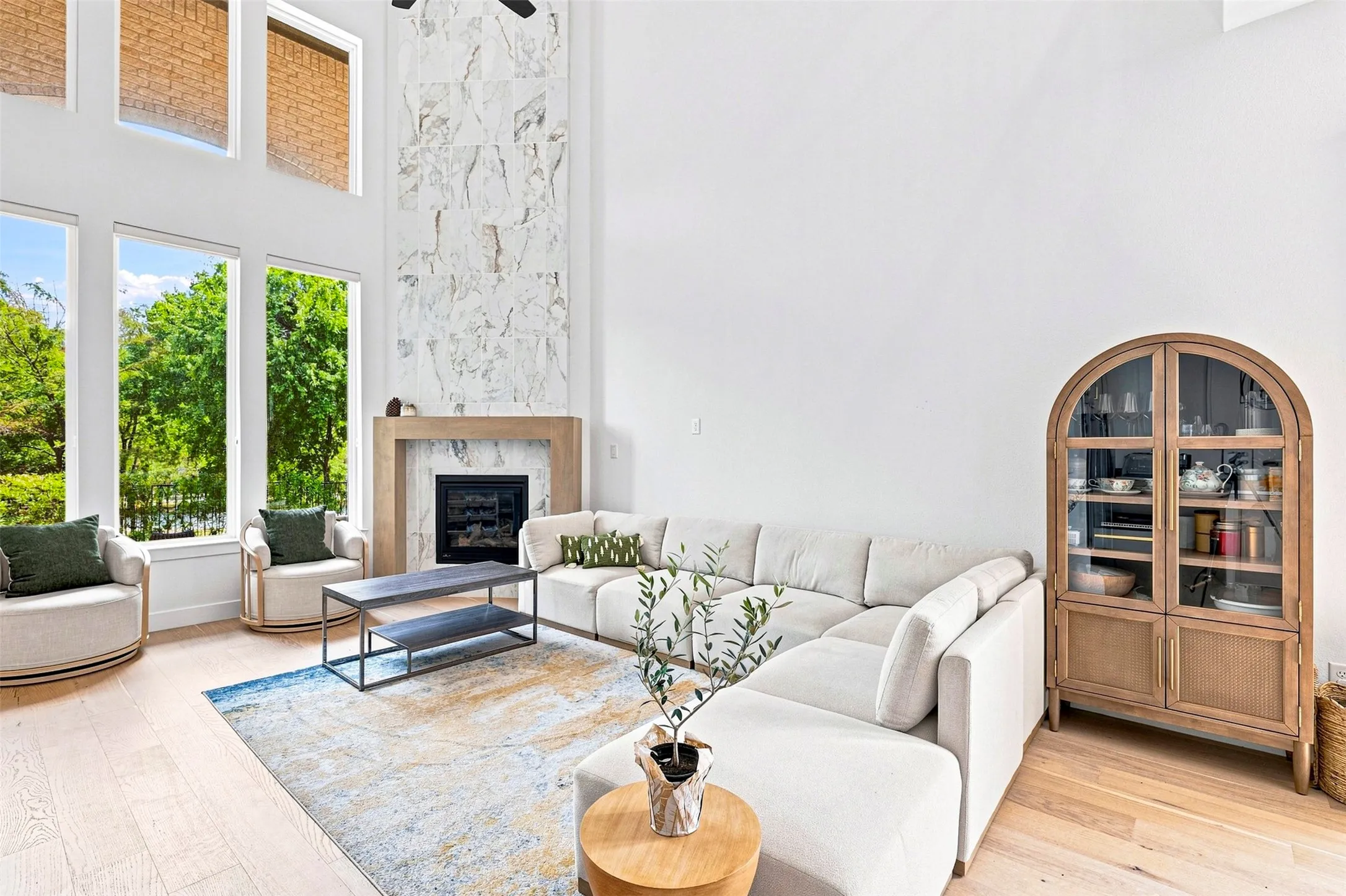 Single Family Residence For Rent in Collin County , 15561 Songbird Street, Frisco, Texas 75035, 5 Bedroom, 6 Bathroom, 3 Garage spaces, 3,739 Sqft, built in 2023, mls#21370309, Real Estate Agent in Frisco, Homes For Rent in Collin county, Homes For Rent in Frisco, Realtor in Frisco Texas, Real Estate Brokerage Independent Realty Texas, Luminita Cordes Realtor