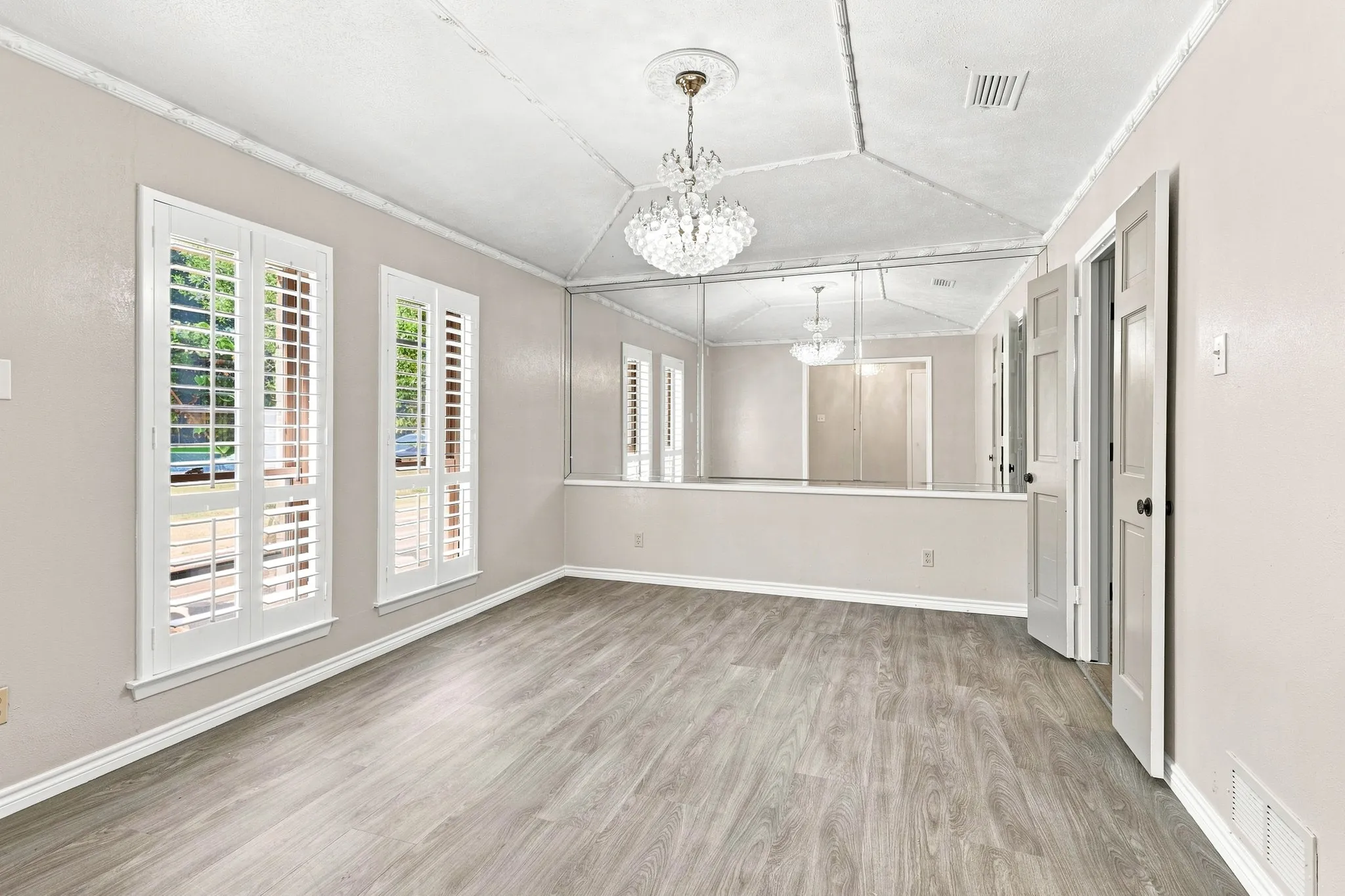Wood-finish flooring with a neutral wall palette
