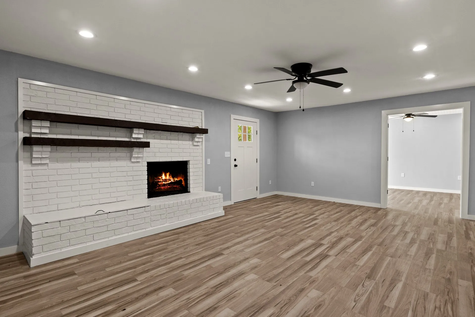 Single Family Residence For Sale in Morris County , 111 Walker Drive, Naples, Texas 75568, 4 Bedroom, 2 Bathroom, Garage spaces, 1,812 Sqft, built in 1955, mls#21370281, Real Estate Agent in Naples, Homes For Sale in Morris county, Homes For Sale in Naples, Realtor in Naples Texas, Real Estate Brokerage Independent Realty Texas, Luminita Cordes Realtor