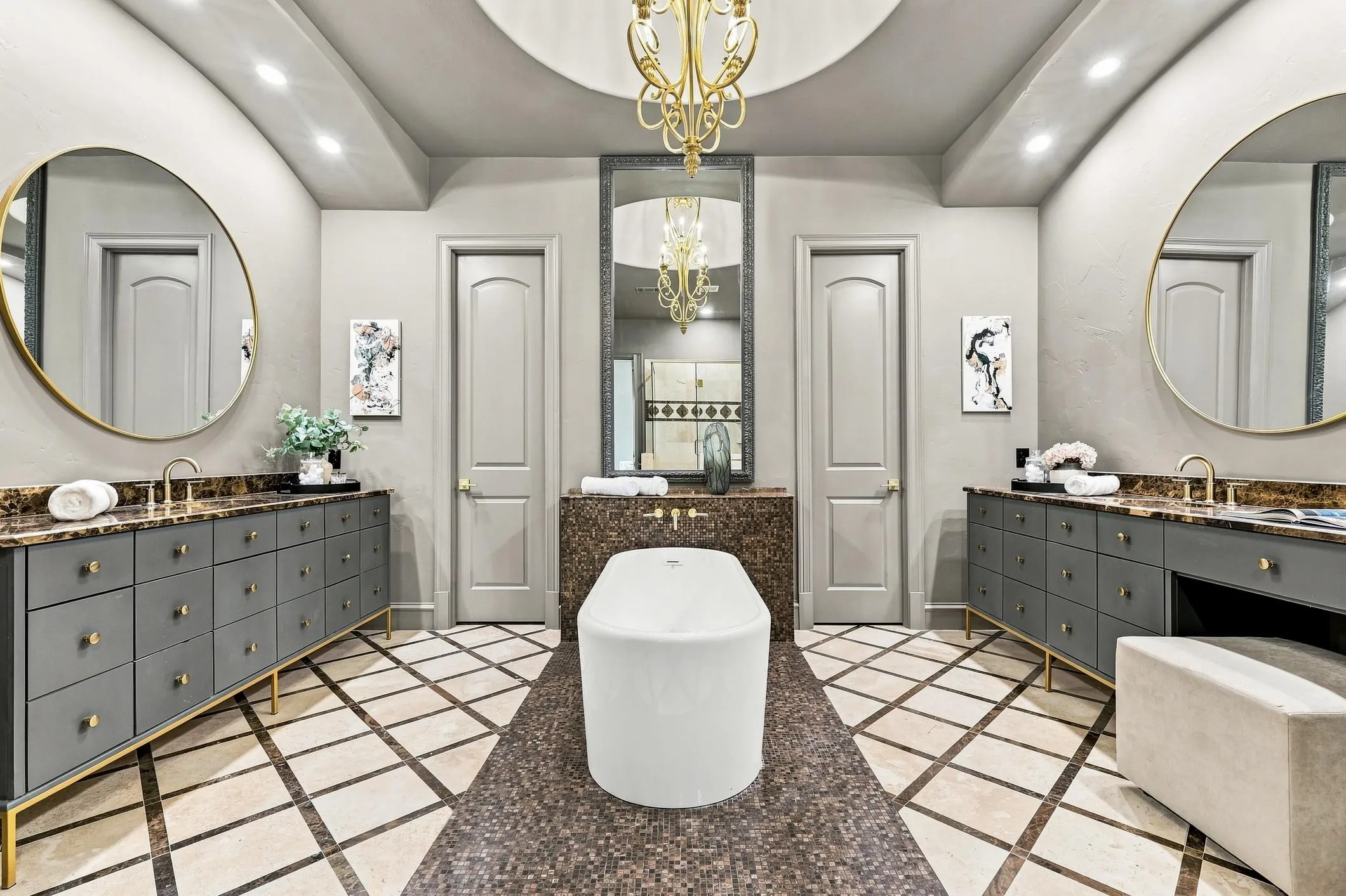 Single Family Residence For Sale in Denton County , 4528 Warwick Lane, Frisco, Texas 75034, 5 Bedroom, 5 Bathroom, 3 Garage spaces, 5,322 Sqft, built in 2005, mls#21361304, Real Estate Agent in Frisco, Homes For Sale in Denton county, Homes For Sale in Frisco, Realtor in Frisco Texas, Real Estate Brokerage Independent Realty Texas, Luminita Cordes Realtor