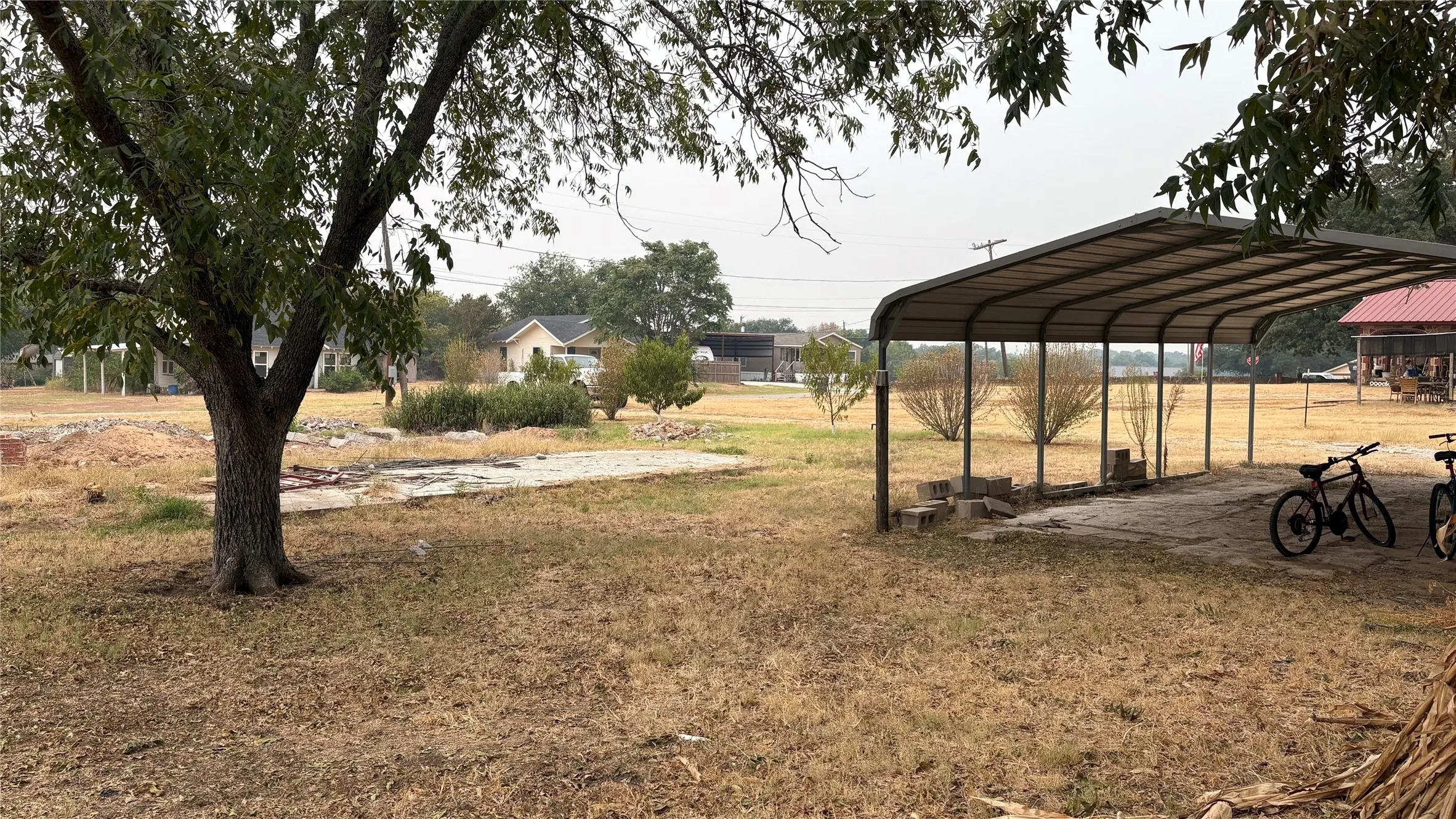 Unimproved Land For Sale in Comanche County , 701 W Manchaca Avenue, De Leon, Texas 76444, 0, 0, Garage spaces, 0 Sqft, built in 0, mls#21369509, Real Estate Agent in De Leon, Homes For Sale in Comanche county, Homes For Sale in De Leon, Realtor in De Leon Texas, Real Estate Brokerage Independent Realty Texas, Luminita Cordes Realtor