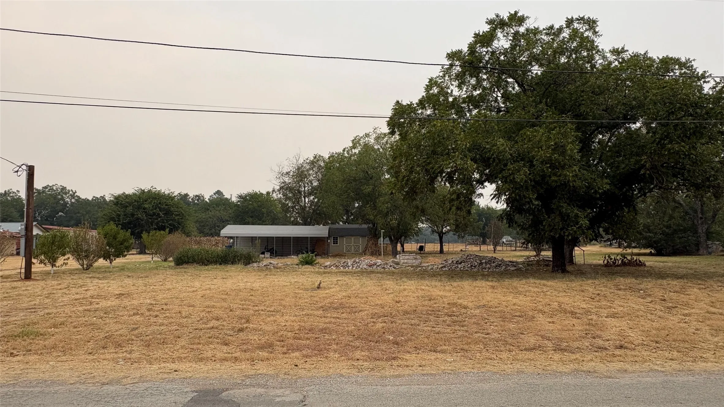 Unimproved Land For Sale in Comanche County , 701 W Manchaca Avenue, De Leon, Texas 76444, 0, 0, Garage spaces, 0 Sqft, built in 0, mls#21369509, Real Estate Agent in De Leon, Homes For Sale in Comanche county, Homes For Sale in De Leon, Realtor in De Leon Texas, Real Estate Brokerage Independent Realty Texas, Luminita Cordes Realtor