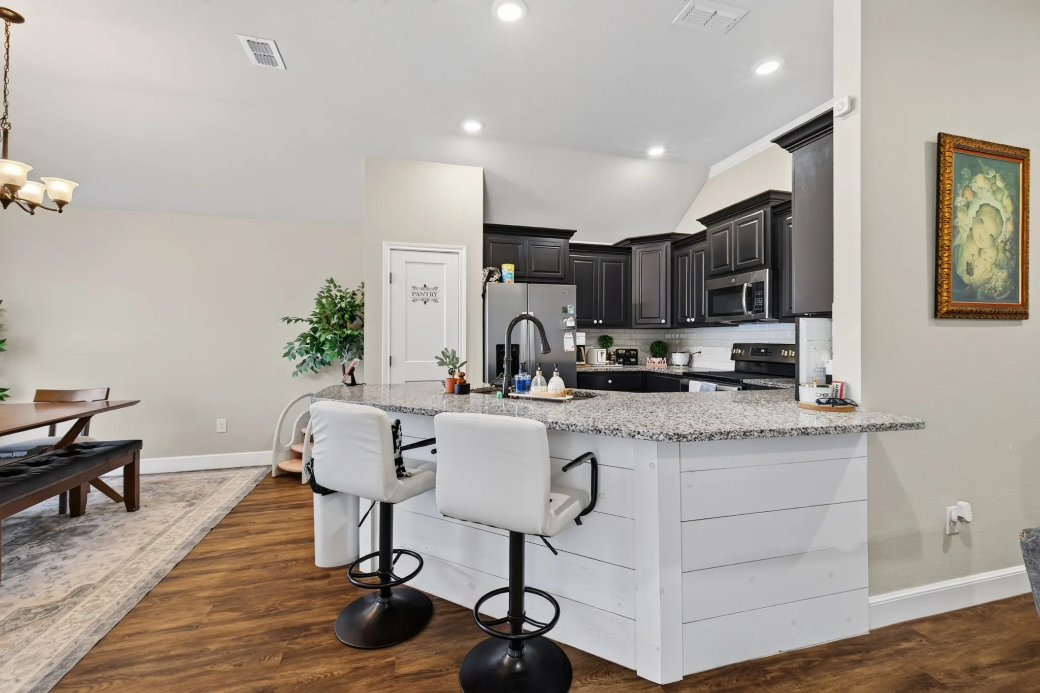 Single Family Residence For Sale in Taylor County , 326 Carriage Hills Parkway, Abilene, Texas 79602, 4 Bedroom, 2 Bathroom, 2 Garage spaces, 1,680 Sqft, built in 2021, mls#21355459, Real Estate Agent in Abilene, Homes For Sale in Taylor county, Homes For Sale in Abilene, Realtor in Abilene Texas, Real Estate Brokerage Independent Realty Texas, Luminita Cordes Realtor