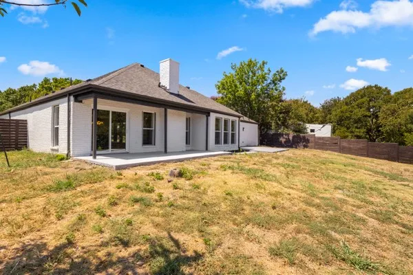 Single Family Residence For Rent in Dallas County , 5000 Edgewater Drive, Rowlett, Texas 75088, 4 Bedroom, 3 Bathroom, 3 Garage spaces, 2,098 Sqft, built in 1980, mls#21370389, Real Estate Agent in Rowlett, Homes For Rent in Dallas county, Homes For Rent in Rowlett, Realtor in Rowlett Texas, Real Estate Brokerage Independent Realty Texas, Luminita Cordes Realtor