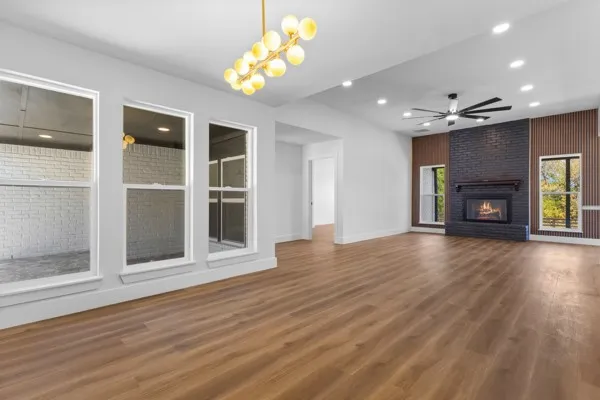 Single Family Residence For Rent in Dallas County , 5000 Edgewater Drive, Rowlett, Texas 75088, 4 Bedroom, 3 Bathroom, 3 Garage spaces, 2,098 Sqft, built in 1980, mls#21370389, Real Estate Agent in Rowlett, Homes For Rent in Dallas county, Homes For Rent in Rowlett, Realtor in Rowlett Texas, Real Estate Brokerage Independent Realty Texas, Luminita Cordes Realtor
