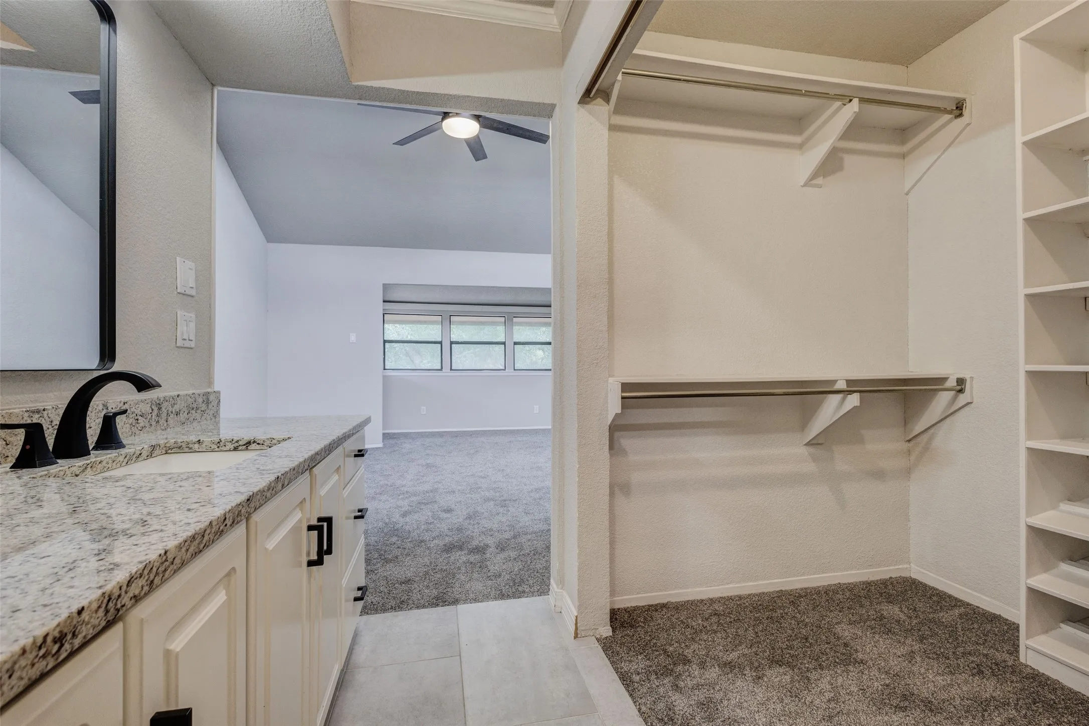Single Family Residence For Sale in Dallas County , 3161 Golden Oak, Farmers Branch, Texas 75234, 4 Bedroom, 3 Bathroom, 1 Garage spaces, 1,751 Sqft, built in 1972, mls#21368278, Real Estate Agent in Farmers Branch, Homes For Sale in Dallas county, Homes For Sale in Farmers Branch, Realtor in Farmers Branch Texas, Real Estate Brokerage Independent Realty Texas, Luminita Cordes Realtor