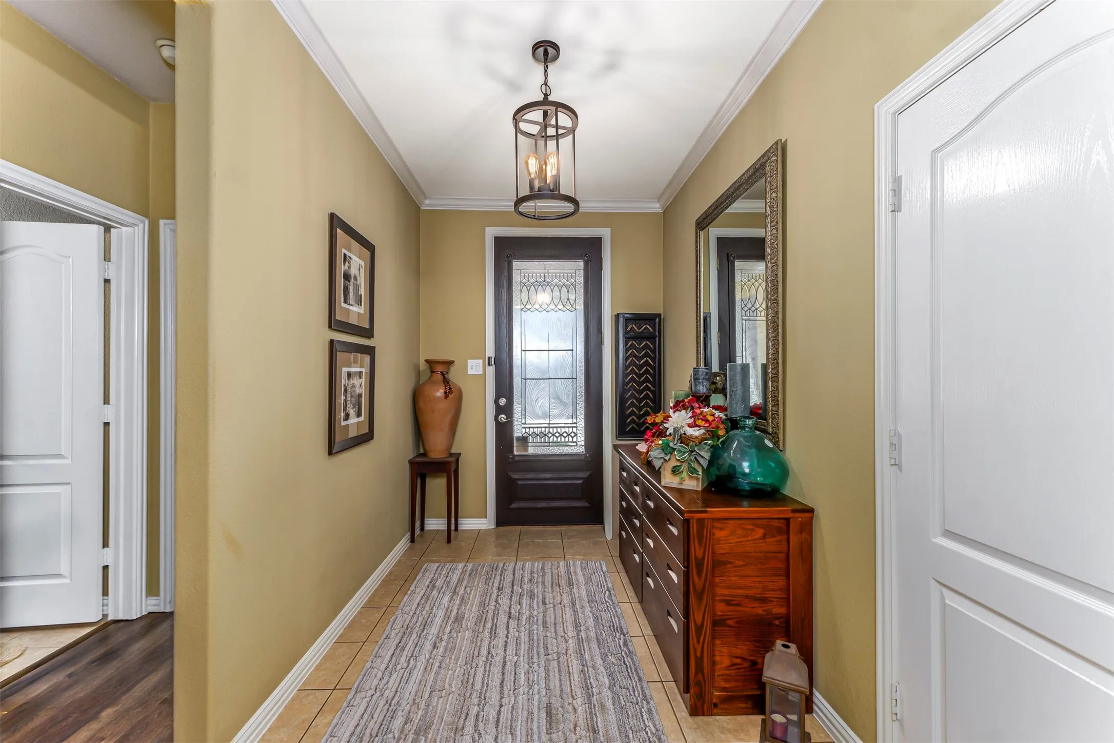 Single Family Residence For Sale in Collin County , 1601 Meadow Ranch Road, Mc Kinney, Texas 75071, 3 Bedroom, 2 Bathroom, 2 Garage spaces, 2,078 Sqft, built in 2007, mls#21369586, Real Estate Agent in Mc Kinney, Homes For Sale in Collin county, Homes For Sale in Mc Kinney, Realtor in Mc Kinney Texas, Real Estate Brokerage Independent Realty Texas, Luminita Cordes Realtor