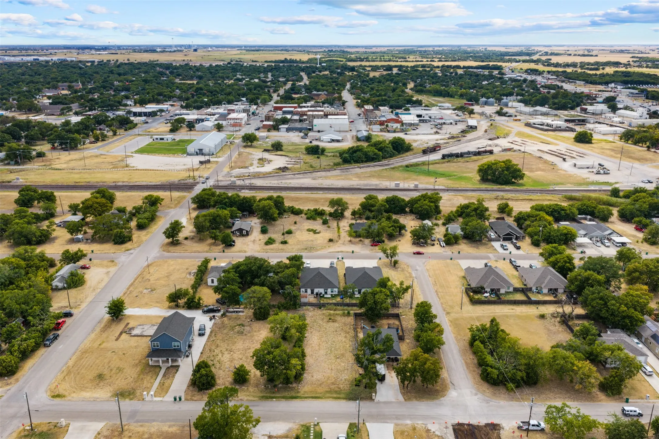 Unimproved Land For Sale in Mc Lennan County , 205 Garfield Street, Mc Gregor, Texas 76657, 0, 0, Garage spaces, 0 Sqft, built in 0, mls#21369449, Real Estate Agent in Mc Gregor, Homes For Sale in Mc Lennan county, Homes For Sale in Mc Gregor, Realtor in Mc Gregor Texas, Real Estate Brokerage Independent Realty Texas, Luminita Cordes Realtor