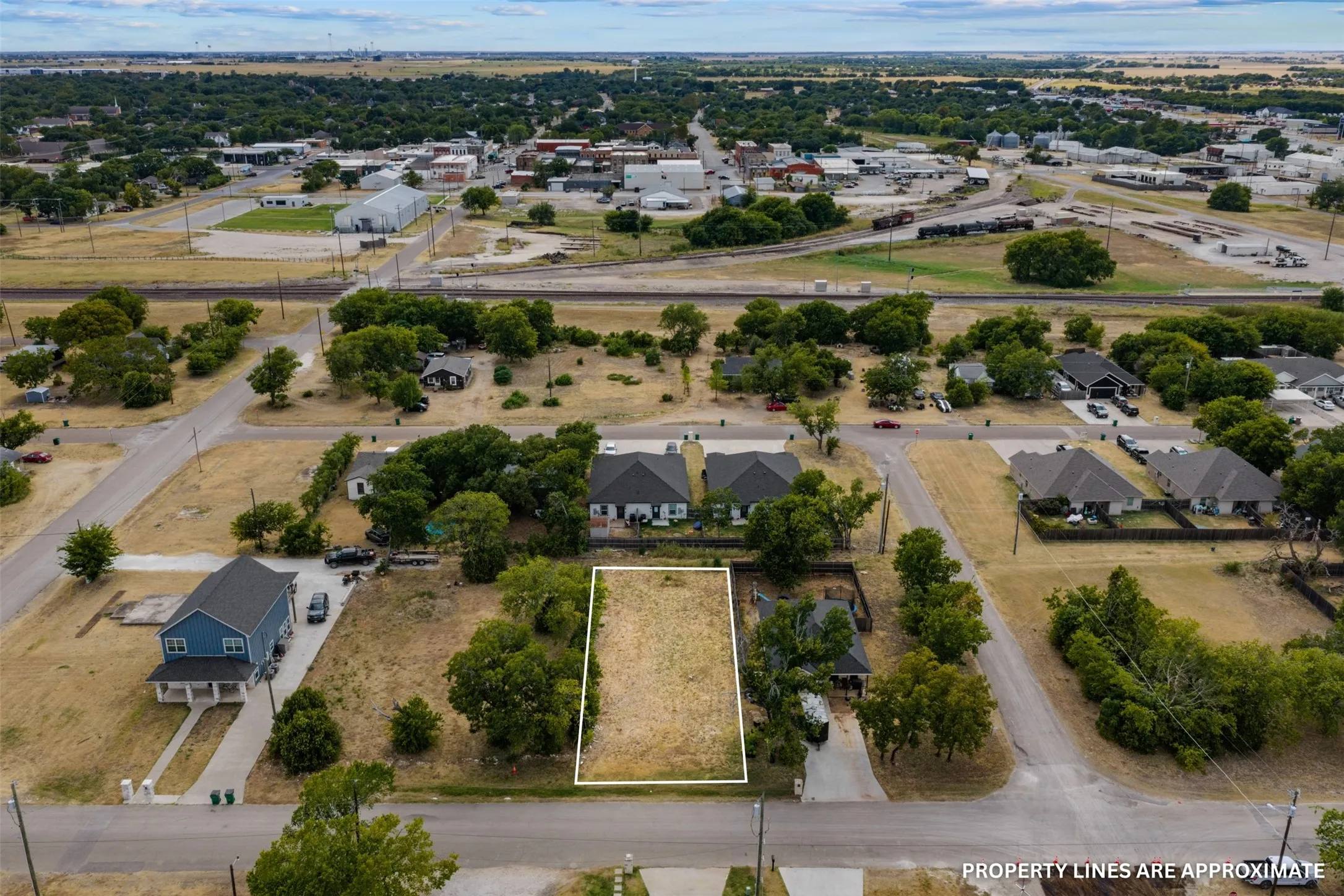 Unimproved Land For Sale in Mc Lennan County , 205 Garfield Street, Mc Gregor, Texas 76657, 0, 0, Garage spaces, 0 Sqft, built in 0, mls#21369449, Real Estate Agent in Mc Gregor, Homes For Sale in Mc Lennan county, Homes For Sale in Mc Gregor, Realtor in Mc Gregor Texas, Real Estate Brokerage Independent Realty Texas, Luminita Cordes Realtor