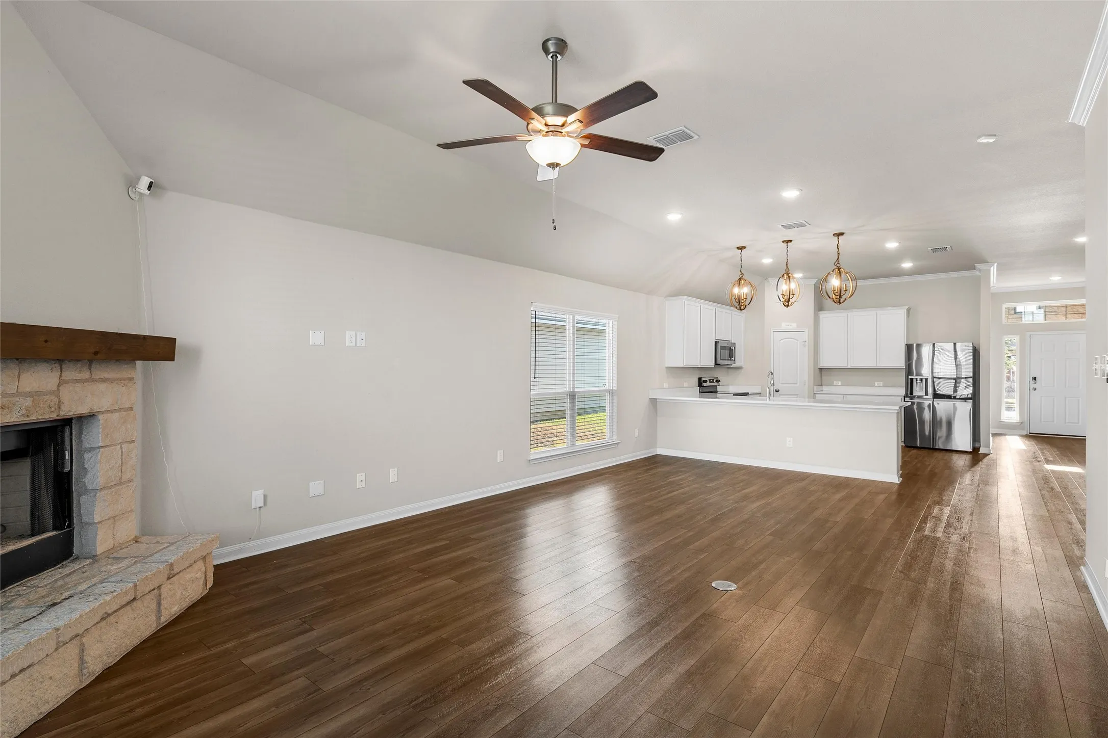 Single Family Residence For Sale in Mc Lennan County , 3125 Risinger Road, Waco, Texas 76655, 4 Bedroom, 3 Bathroom, 2 Garage spaces, 2,085 Sqft, built in 2021, mls#21370176, Real Estate Agent in Waco, Homes For Sale in Mc Lennan county, Homes For Sale in Waco, Realtor in Waco Texas, Real Estate Brokerage Independent Realty Texas, Luminita Cordes Realtor