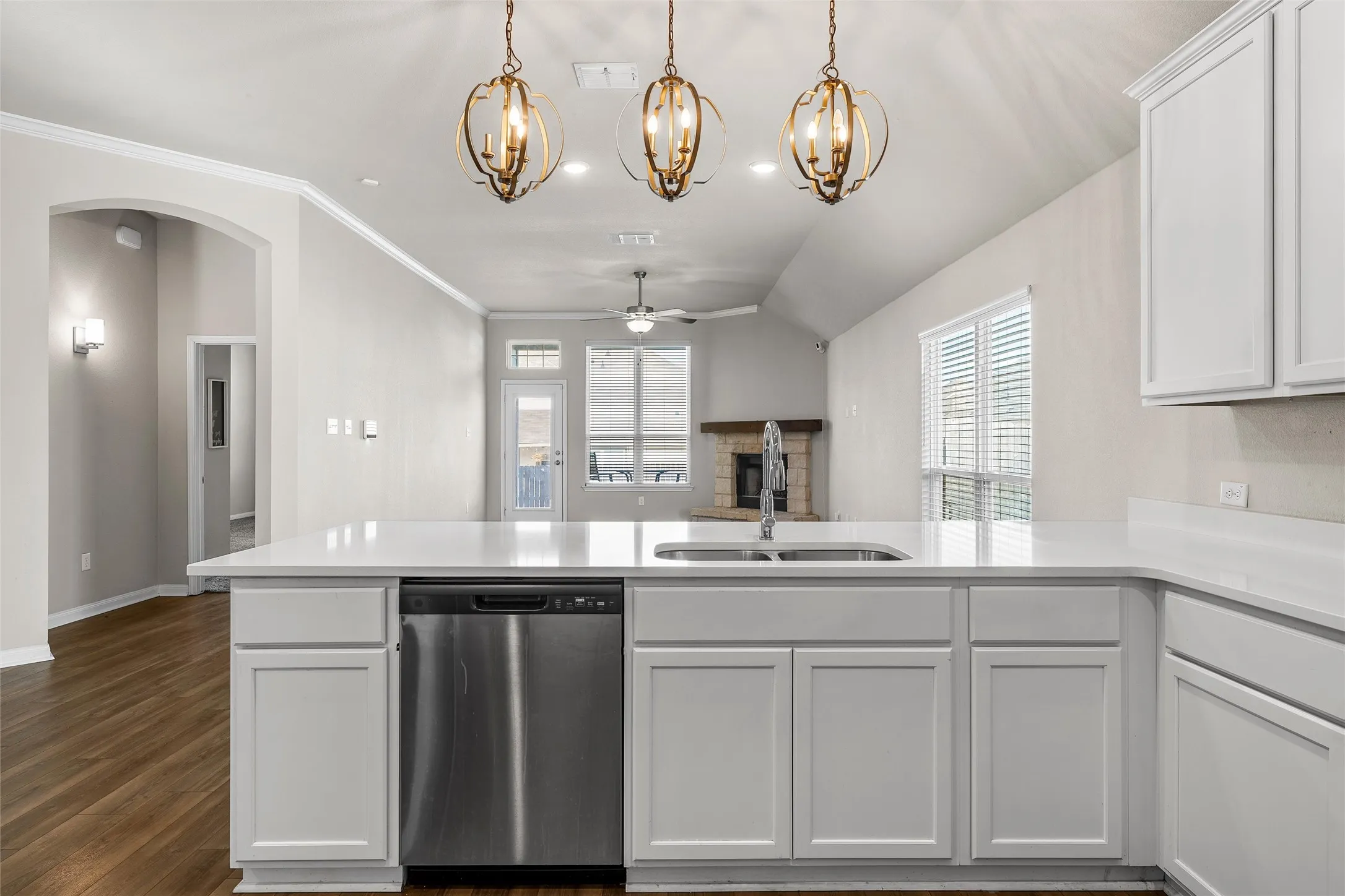 Single Family Residence For Sale in Mc Lennan County , 3125 Risinger Road, Waco, Texas 76655, 4 Bedroom, 3 Bathroom, 2 Garage spaces, 2,085 Sqft, built in 2021, mls#21370176, Real Estate Agent in Waco, Homes For Sale in Mc Lennan county, Homes For Sale in Waco, Realtor in Waco Texas, Real Estate Brokerage Independent Realty Texas, Luminita Cordes Realtor
