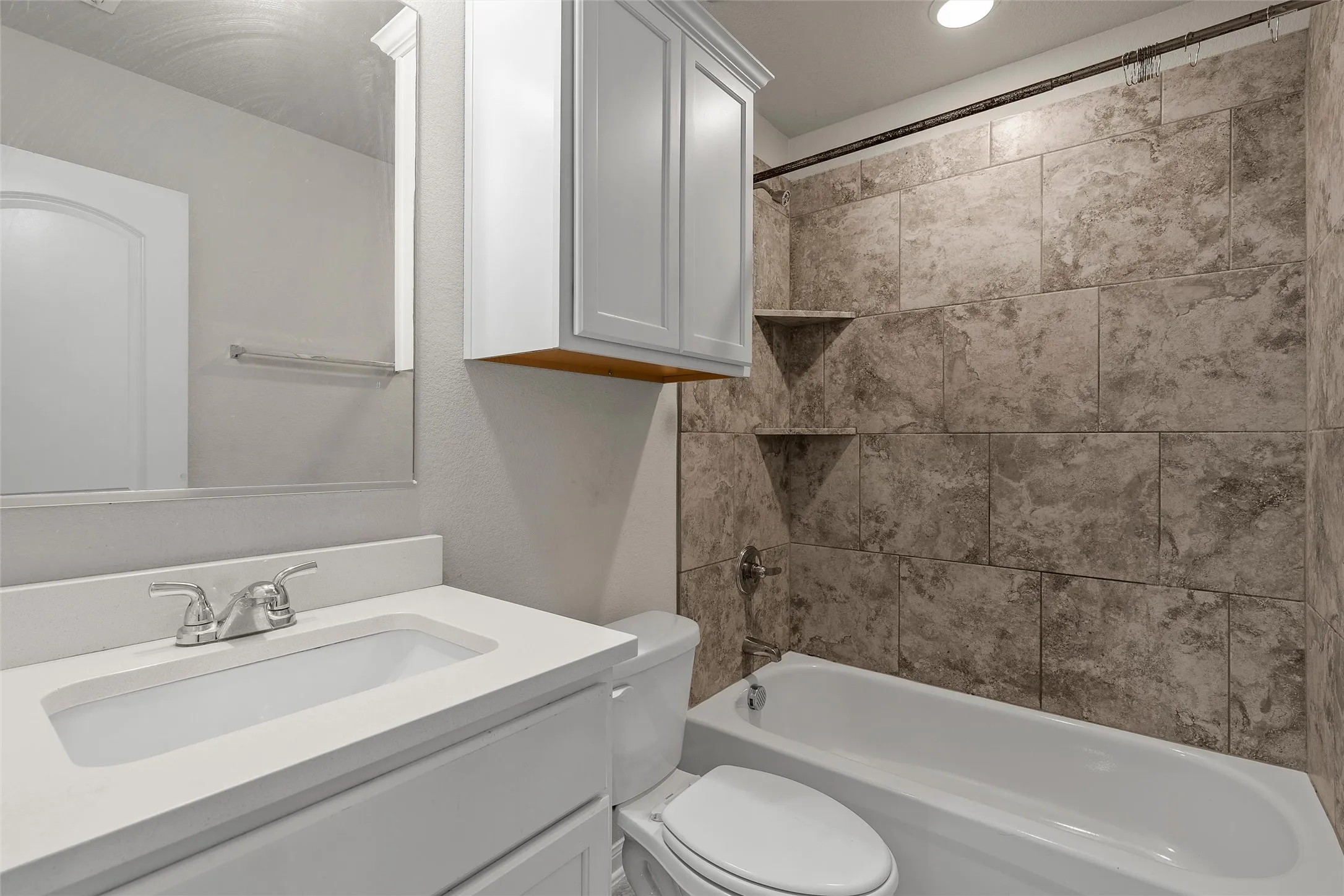 Single Family Residence For Sale in Mc Lennan County , 3125 Risinger Road, Waco, Texas 76655, 4 Bedroom, 3 Bathroom, 2 Garage spaces, 2,085 Sqft, built in 2021, mls#21370176, Real Estate Agent in Waco, Homes For Sale in Mc Lennan county, Homes For Sale in Waco, Realtor in Waco Texas, Real Estate Brokerage Independent Realty Texas, Luminita Cordes Realtor