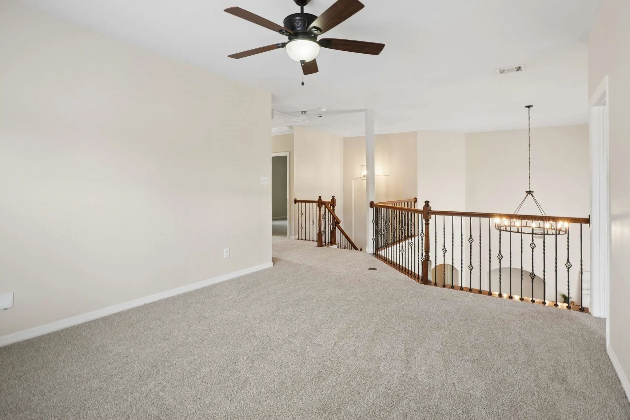 Single Family Residence For Rent in Collin County , 3512 Black Gold Drive, Mc Kinney, Texas 75070, 4 Bedroom, 3 Bathroom, 2 Garage spaces, 2,797 Sqft, built in 2006, mls#21370396, Real Estate Agent in Mc Kinney, Homes For Rent in Collin county, Homes For Rent in Mc Kinney, Realtor in Mc Kinney Texas, Real Estate Brokerage Independent Realty Texas, Luminita Cordes Realtor