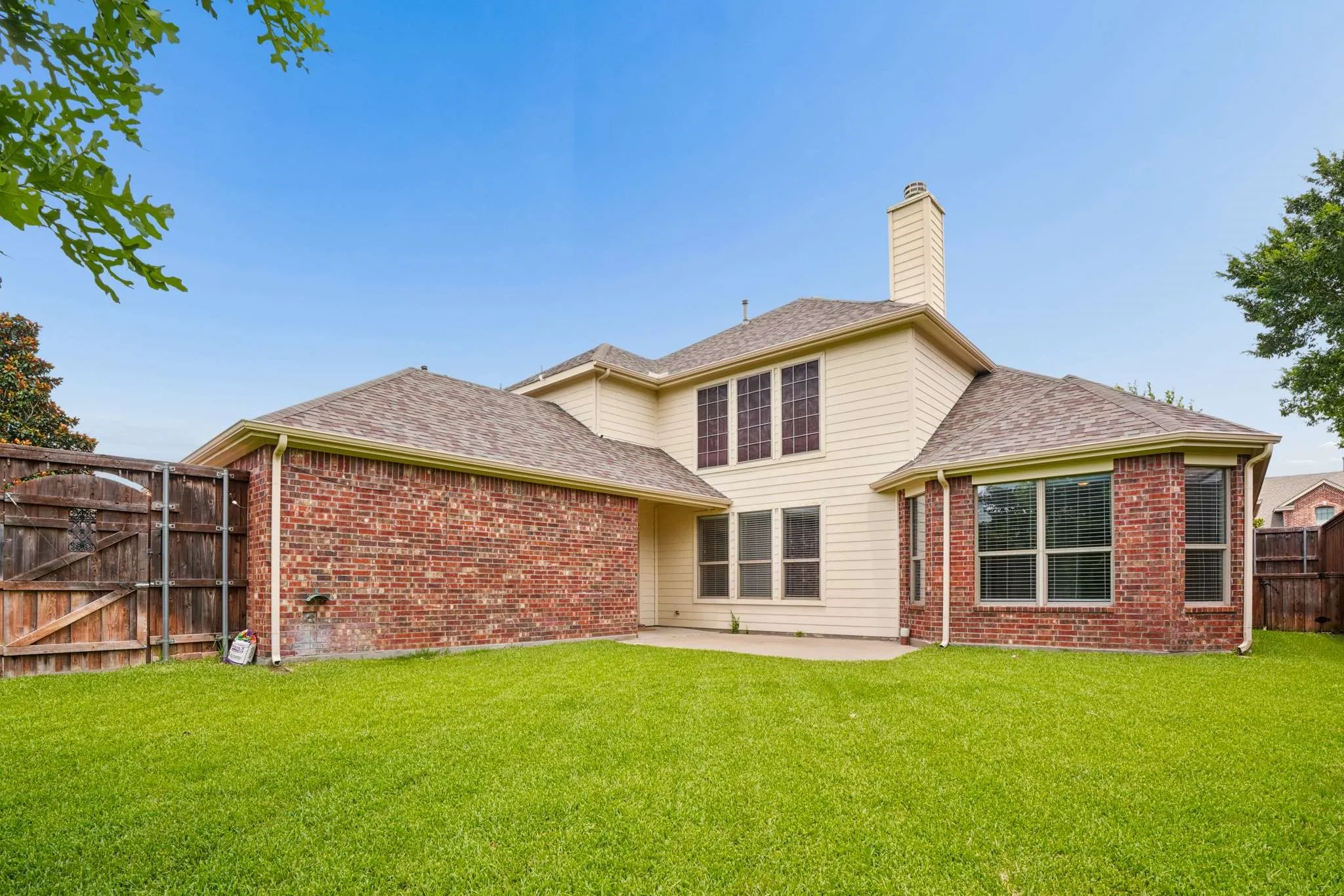 Single Family Residence For Rent in Collin County , 3512 Black Gold Drive, Mc Kinney, Texas 75070, 4 Bedroom, 3 Bathroom, 2 Garage spaces, 2,797 Sqft, built in 2006, mls#21370396, Real Estate Agent in Mc Kinney, Homes For Rent in Collin county, Homes For Rent in Mc Kinney, Realtor in Mc Kinney Texas, Real Estate Brokerage Independent Realty Texas, Luminita Cordes Realtor
