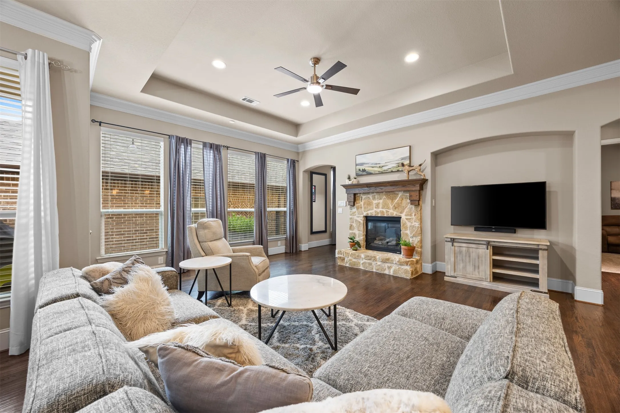 Single Family Residence For Sale in Collin County , 1212 Steepleview Lane, Mc Kinney, Texas 75069, 3 Bedroom, 2 Bathroom, 2 Garage spaces, 1,602 Sqft, built in 2013, mls#21368008, Real Estate Agent in Mc Kinney, Homes For Sale in Collin county, Homes For Sale in Mc Kinney, Realtor in Mc Kinney Texas, Real Estate Brokerage Independent Realty Texas, Luminita Cordes Realtor