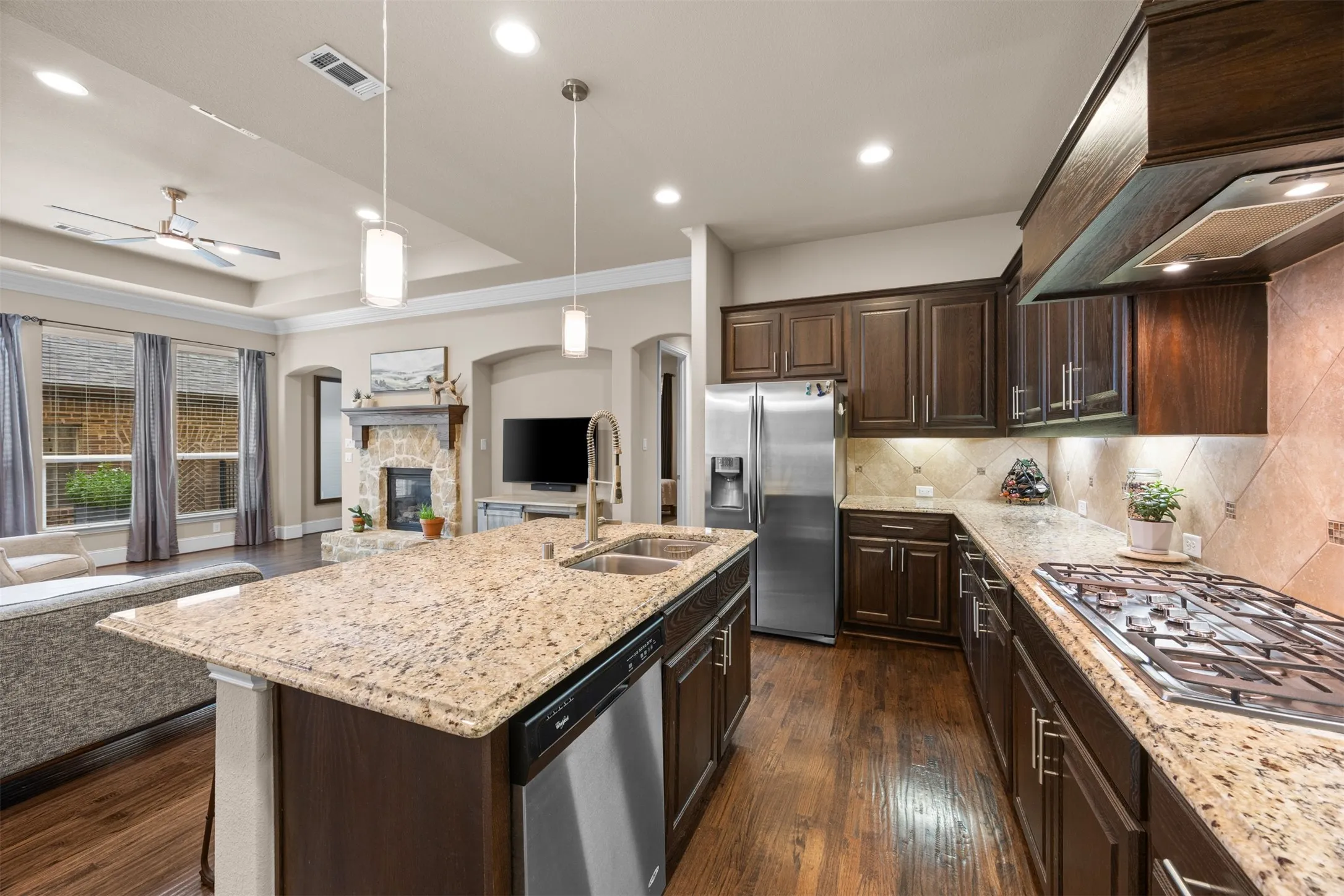 Single Family Residence For Sale in Collin County , 1212 Steepleview Lane, Mc Kinney, Texas 75069, 3 Bedroom, 2 Bathroom, 2 Garage spaces, 1,602 Sqft, built in 2013, mls#21368008, Real Estate Agent in Mc Kinney, Homes For Sale in Collin county, Homes For Sale in Mc Kinney, Realtor in Mc Kinney Texas, Real Estate Brokerage Independent Realty Texas, Luminita Cordes Realtor