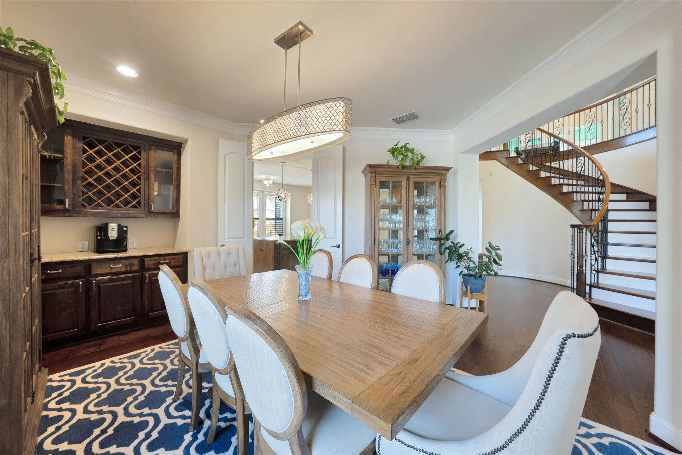 Single Family Residence For Sale in Collin County , 8609 Tuscan Oaks Drive, Mc Kinney, Texas 75071, 4 Bedroom, 5 Bathroom, 3 Garage spaces, 4,120 Sqft, built in 2014, mls#21366049, Real Estate Agent in Mc Kinney, Homes For Sale in Collin county, Homes For Sale in Mc Kinney, Realtor in Mc Kinney Texas, Real Estate Brokerage Independent Realty Texas, Luminita Cordes Realtor