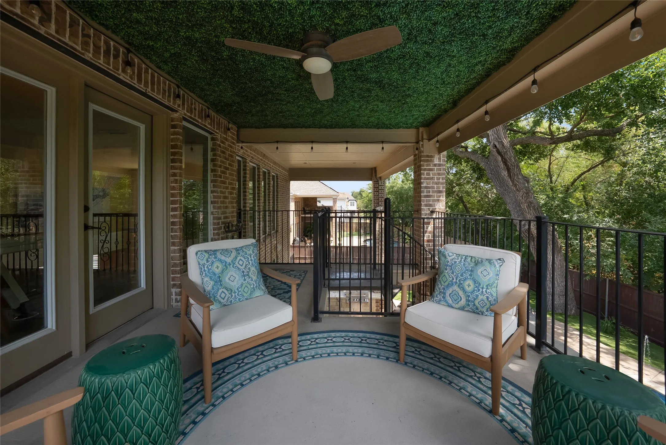 Single Family Residence For Sale in Collin County , 8609 Tuscan Oaks Drive, Mc Kinney, Texas 75071, 4 Bedroom, 5 Bathroom, 3 Garage spaces, 4,120 Sqft, built in 2014, mls#21366049, Real Estate Agent in Mc Kinney, Homes For Sale in Collin county, Homes For Sale in Mc Kinney, Realtor in Mc Kinney Texas, Real Estate Brokerage Independent Realty Texas, Luminita Cordes Realtor
